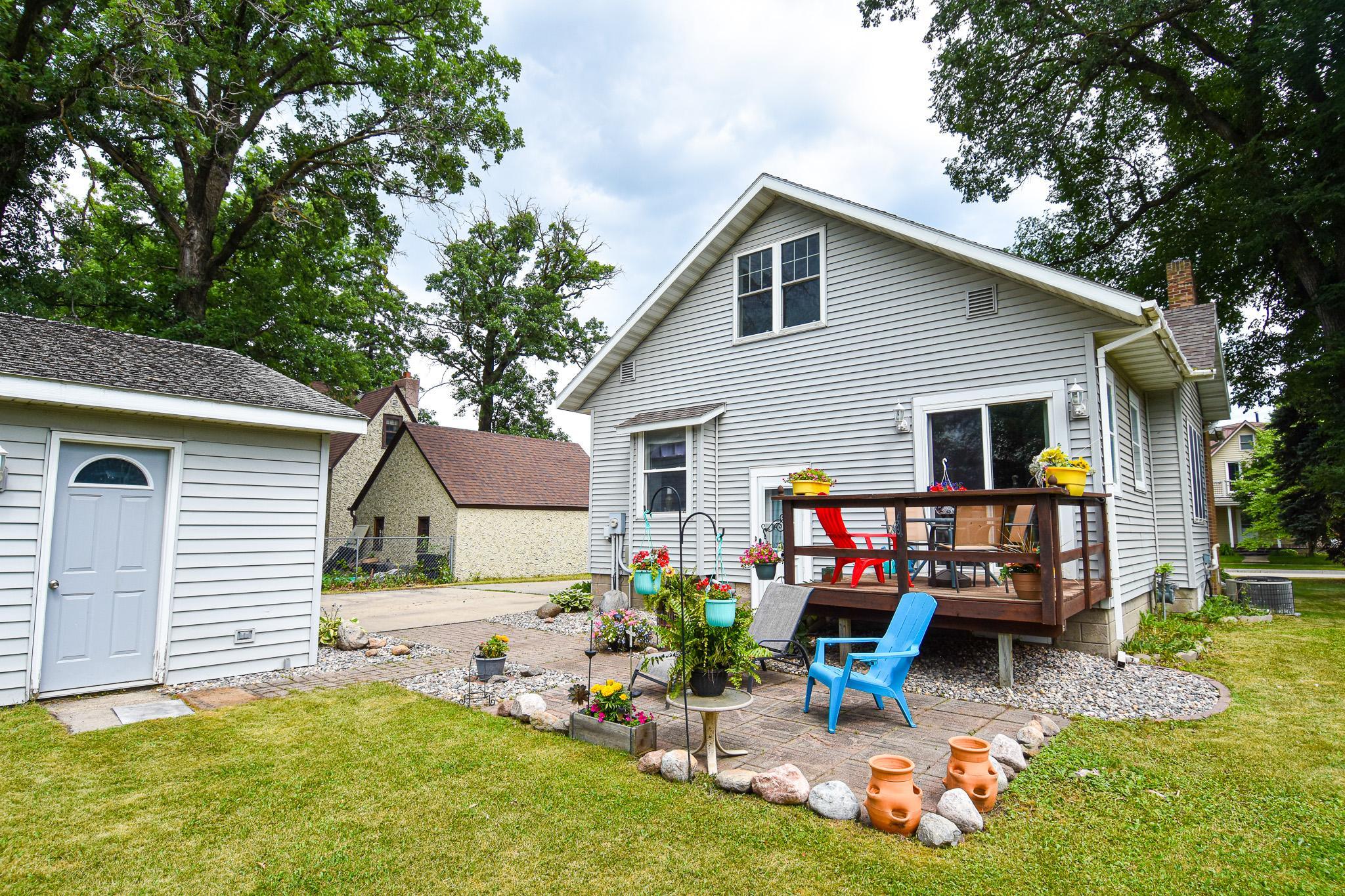 237 Markley Avenue N Property Photo 44