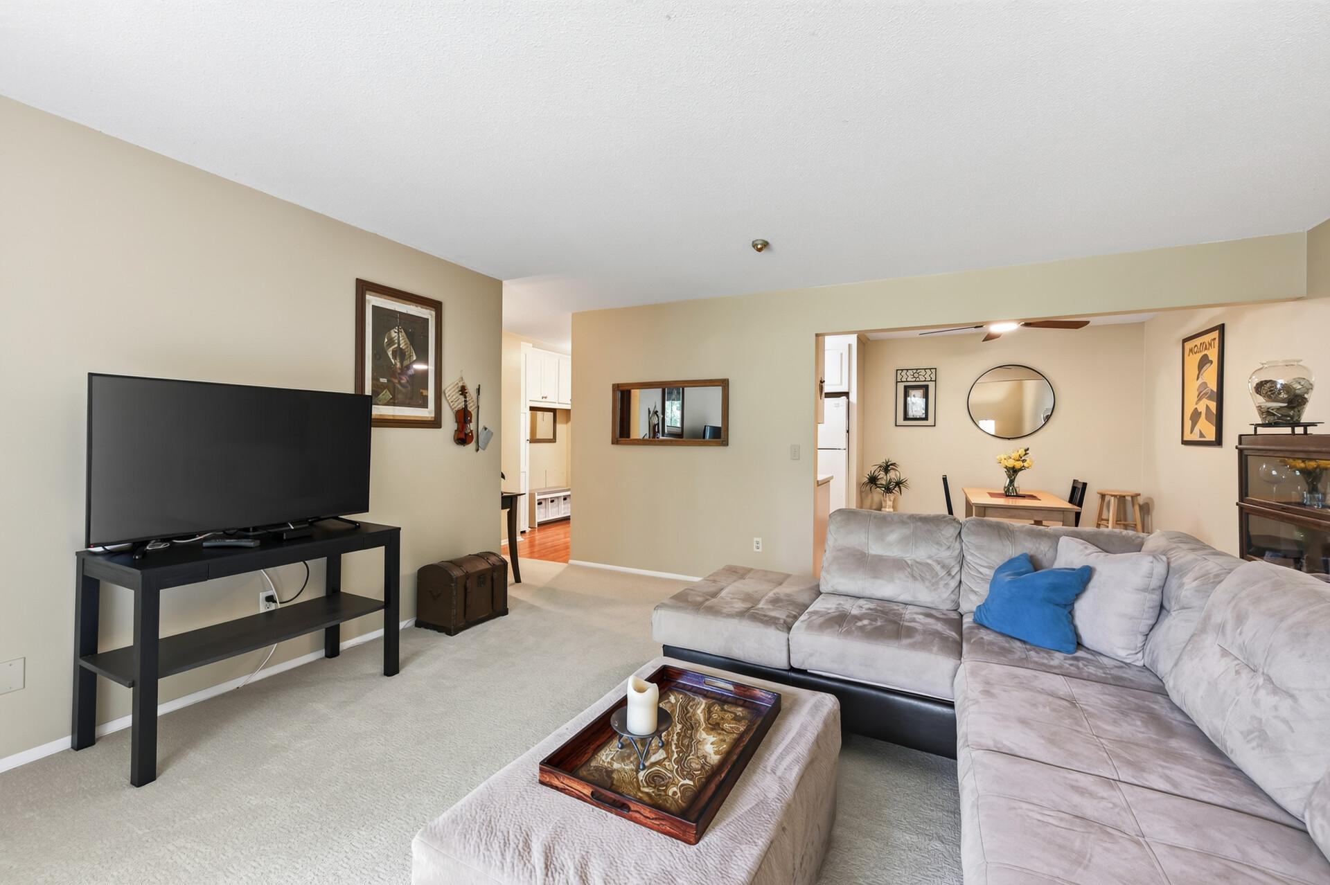 4360 Brookside Court 209 Property Photo 5