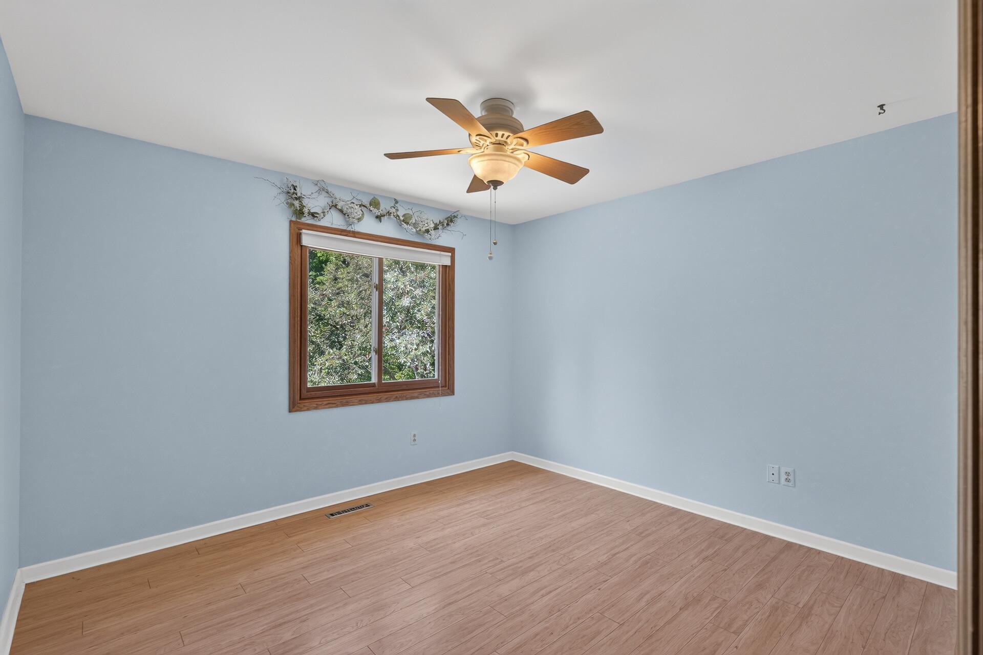 11005 45th Avenue N Property Photo 23