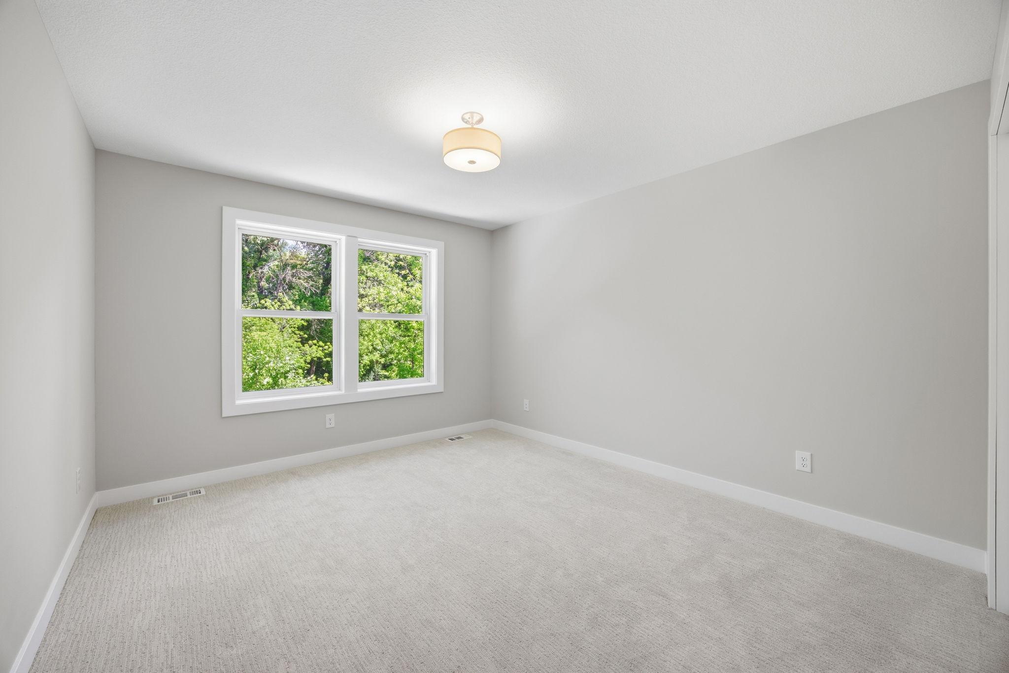 2399 Laurie Court W Property Photo 37