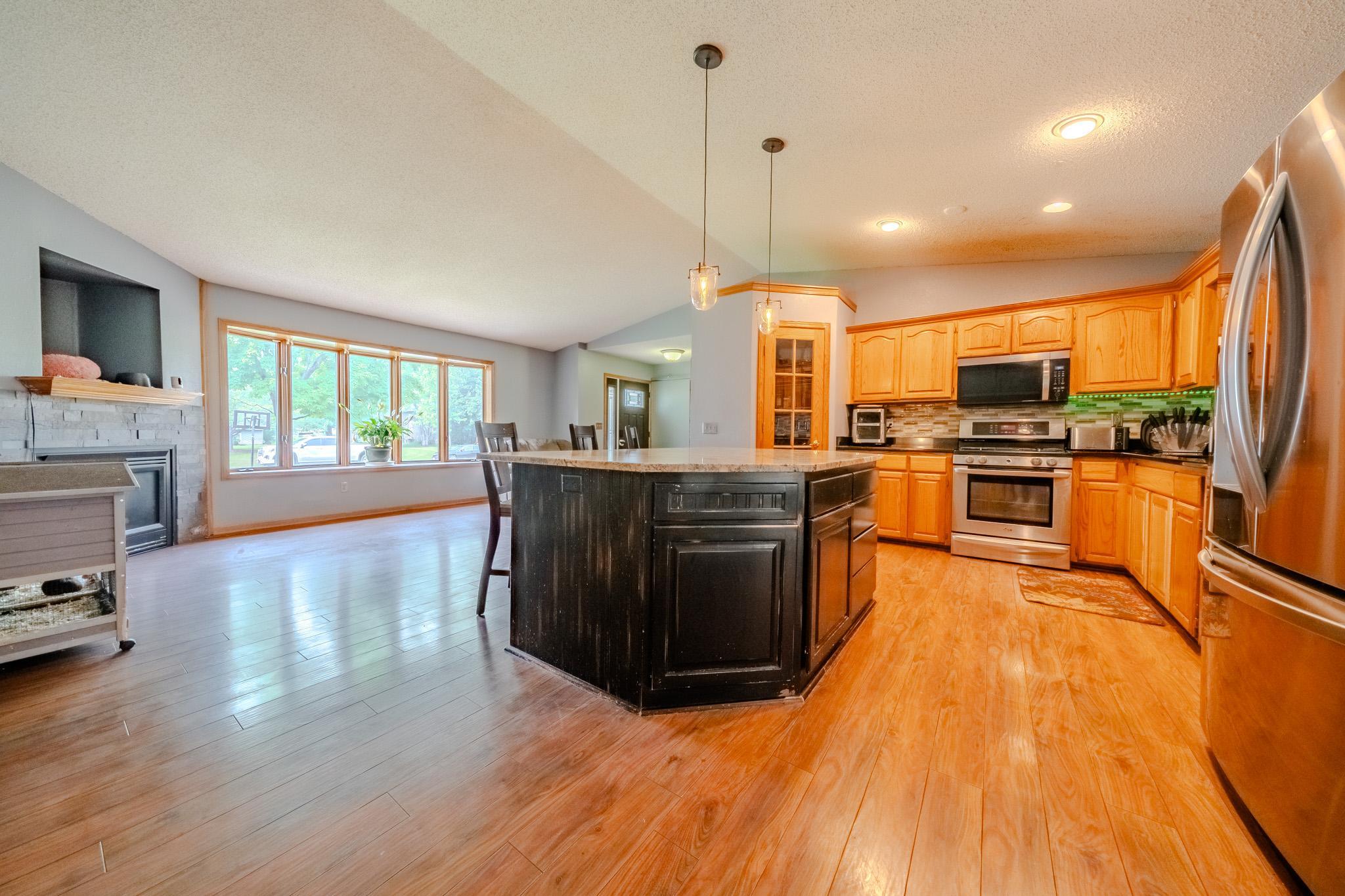 5708 Nightingale Court Property Photo 11