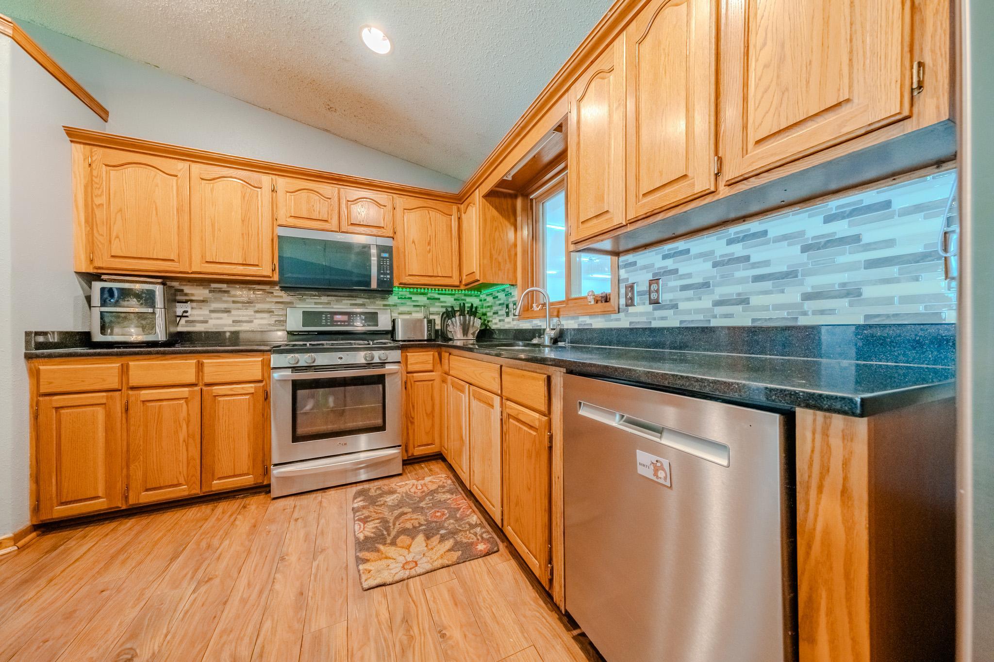 5708 Nightingale Court Property Photo 13
