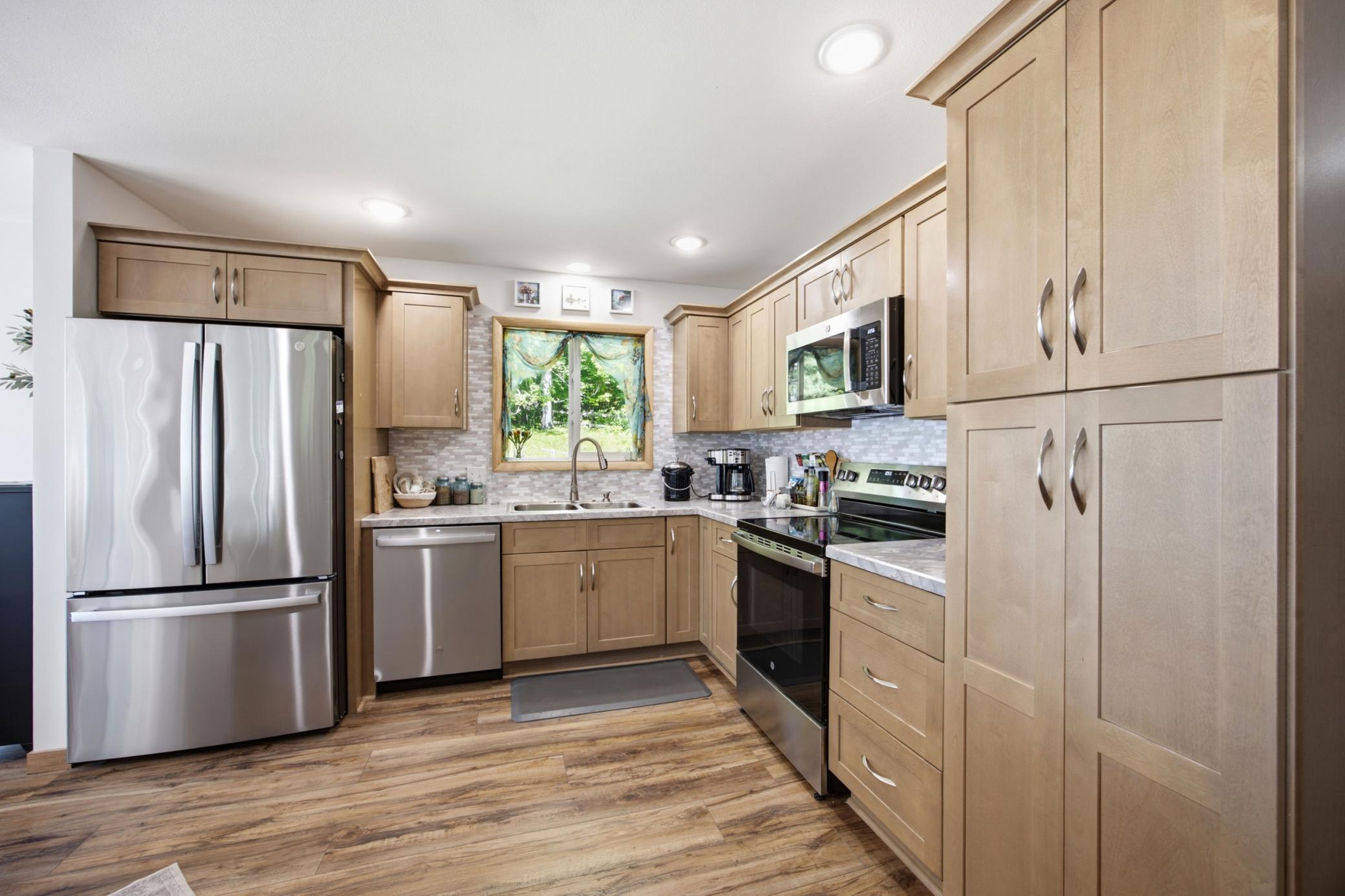 38786 Beverly Hills Road Property Photo 7