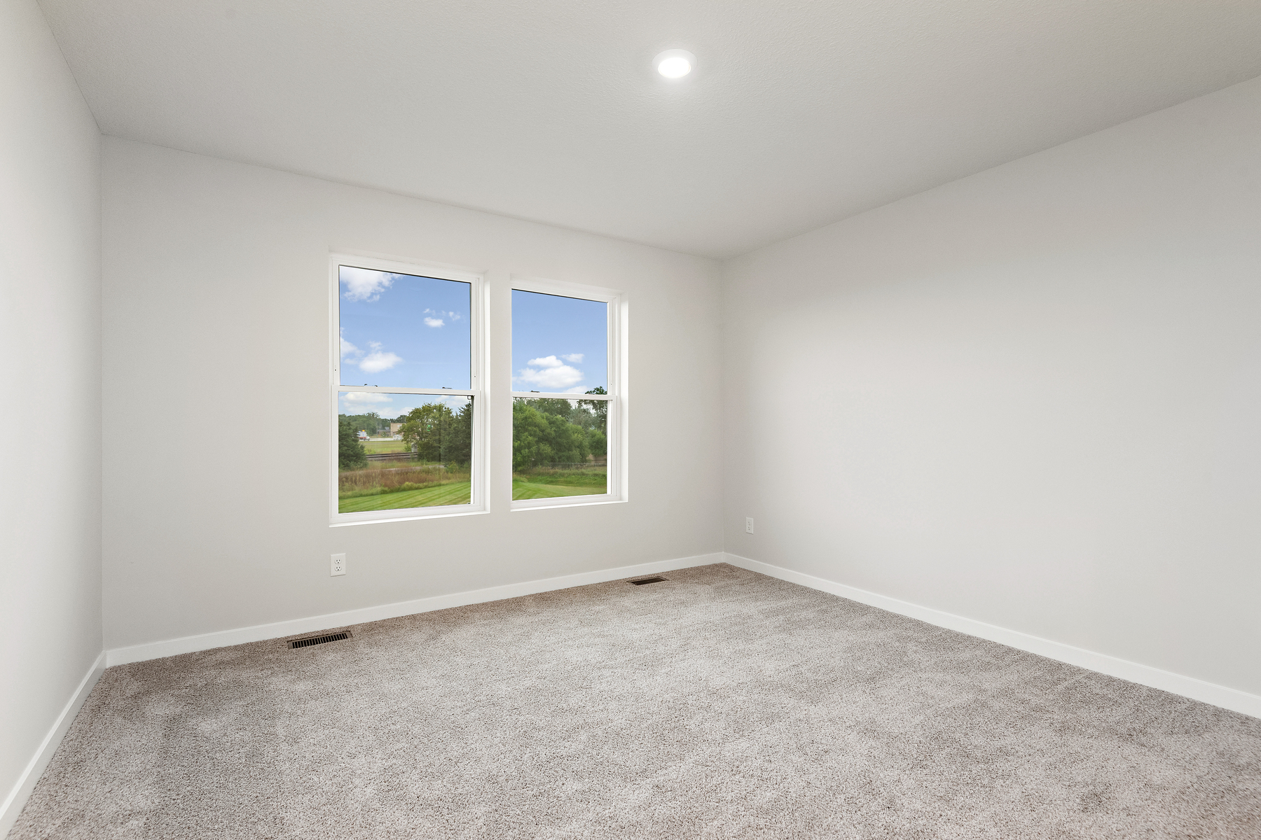 7062 139th Place Nw Property Photo 12