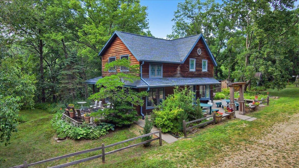 7110290 Property Photo 1