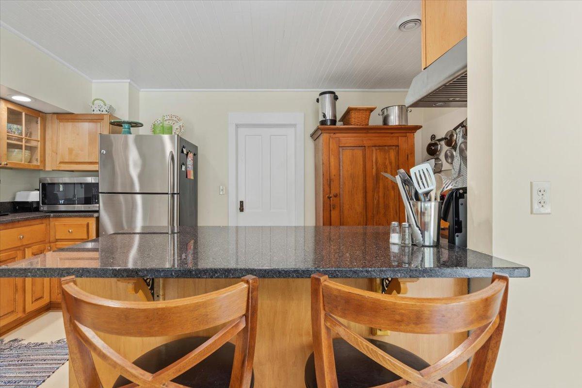 7110290 Property Photo 7