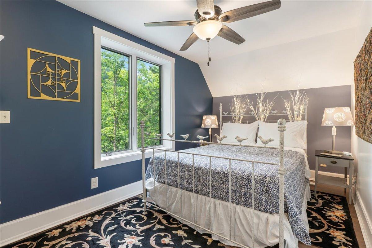 7110290 Property Photo 13