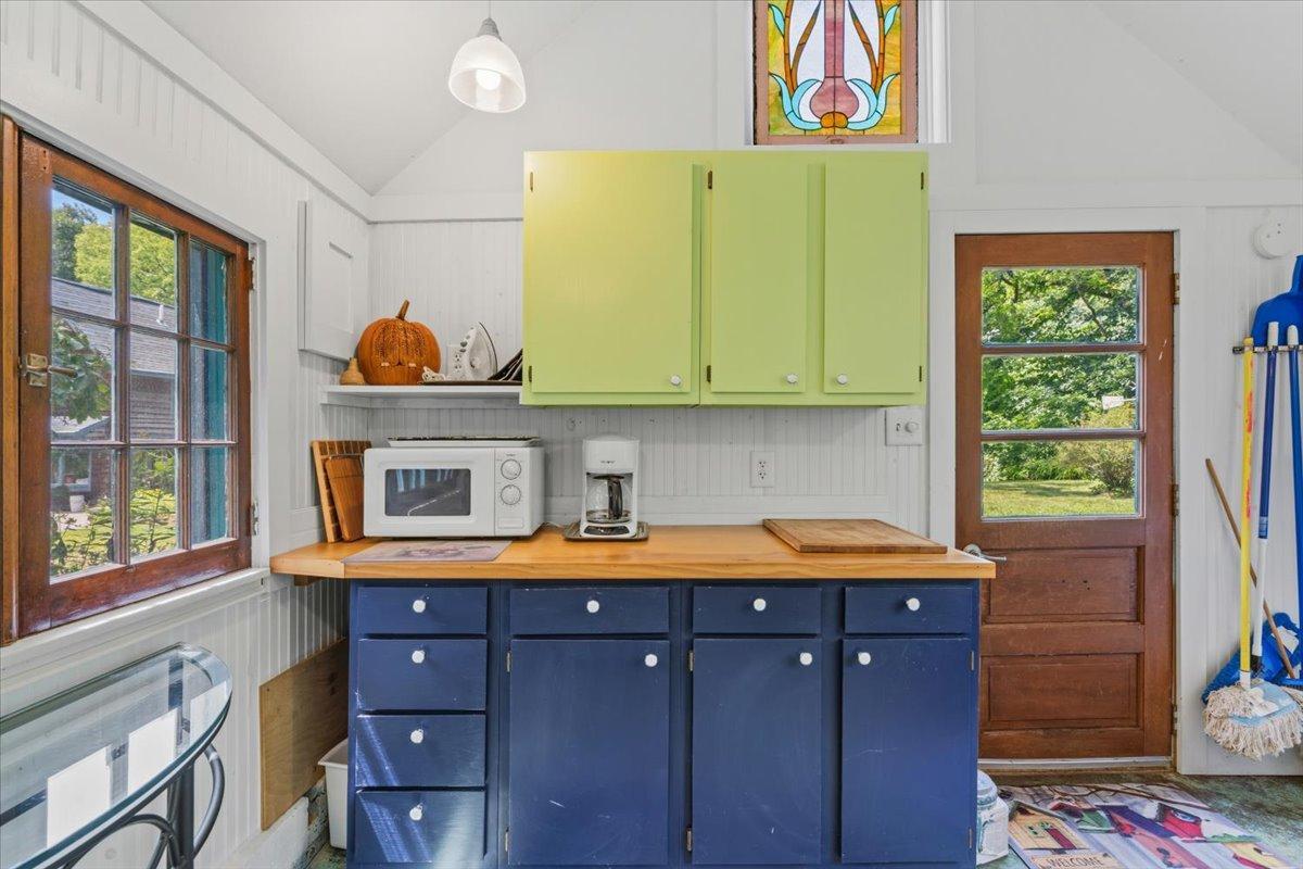7110290 Property Photo 31