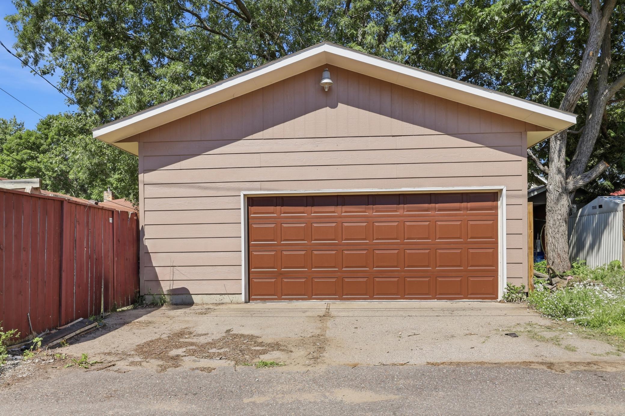 134 34th Avenue N Property Photo 27