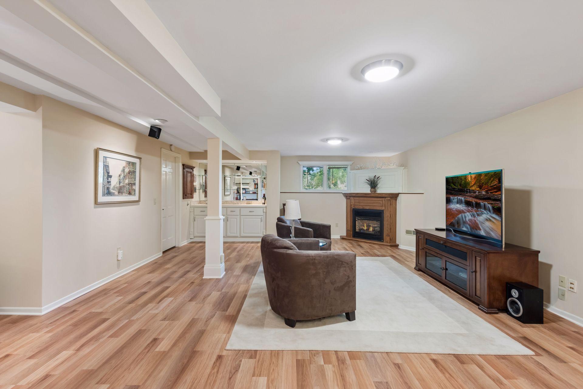 18864 Heathcote Drive Property Photo 46