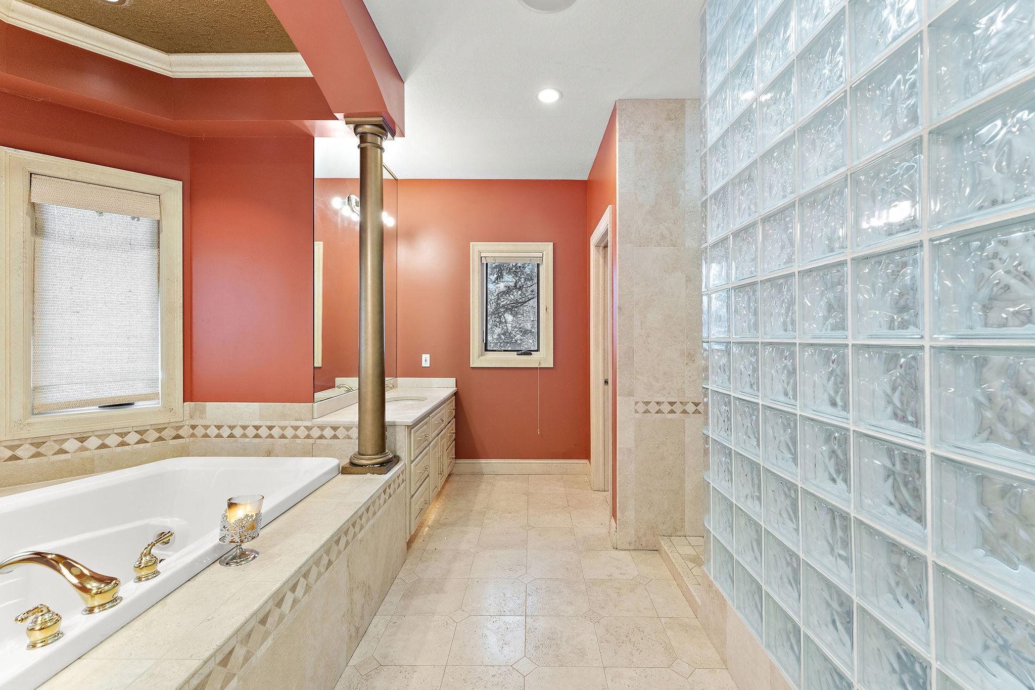 2368 Barton Avenue Nw Property Photo 44