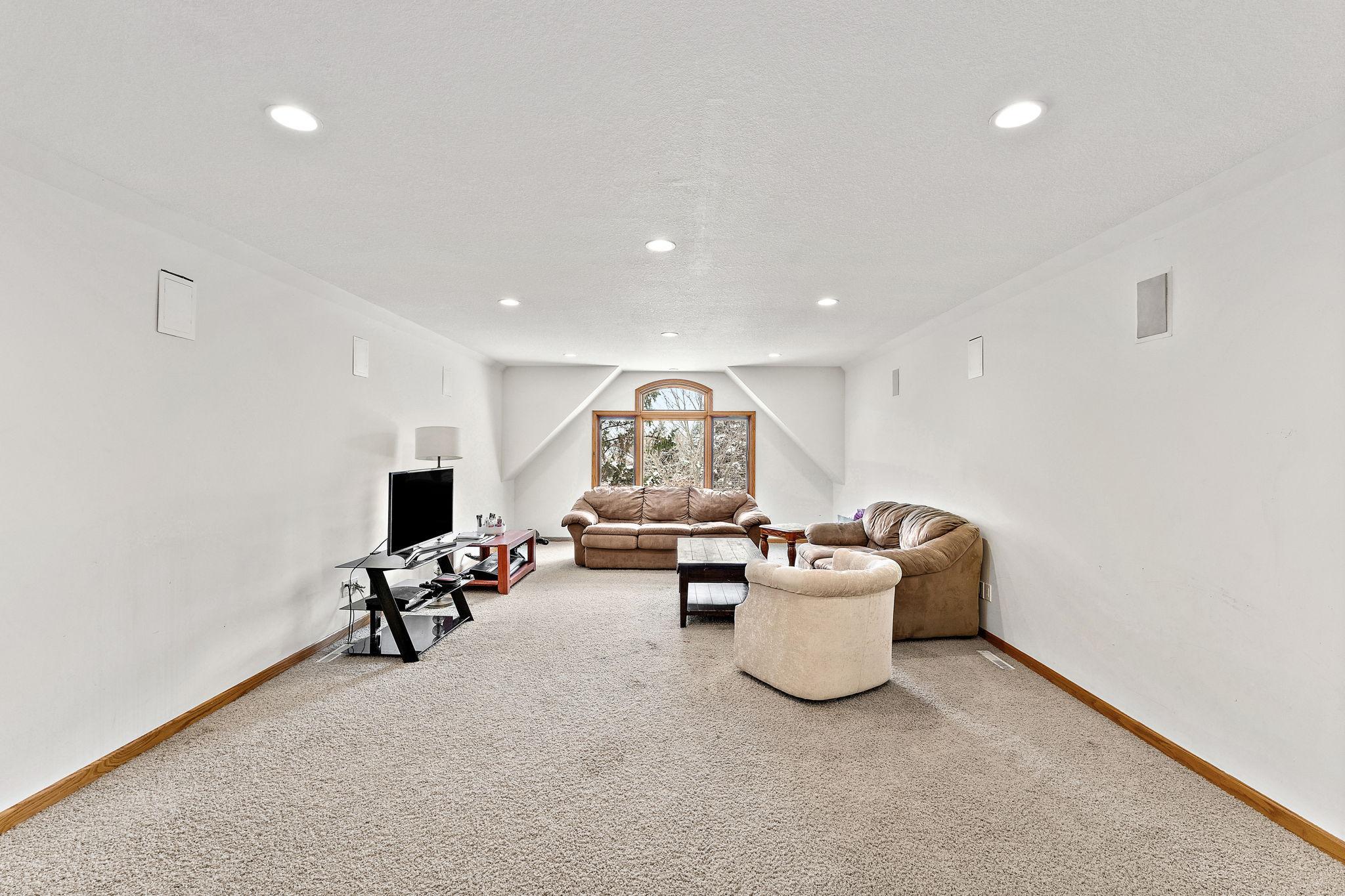 2368 Barton Avenue Nw Property Photo 77