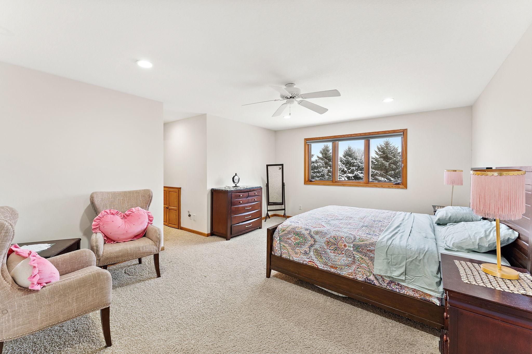 2368 Barton Avenue Nw Property Photo 83