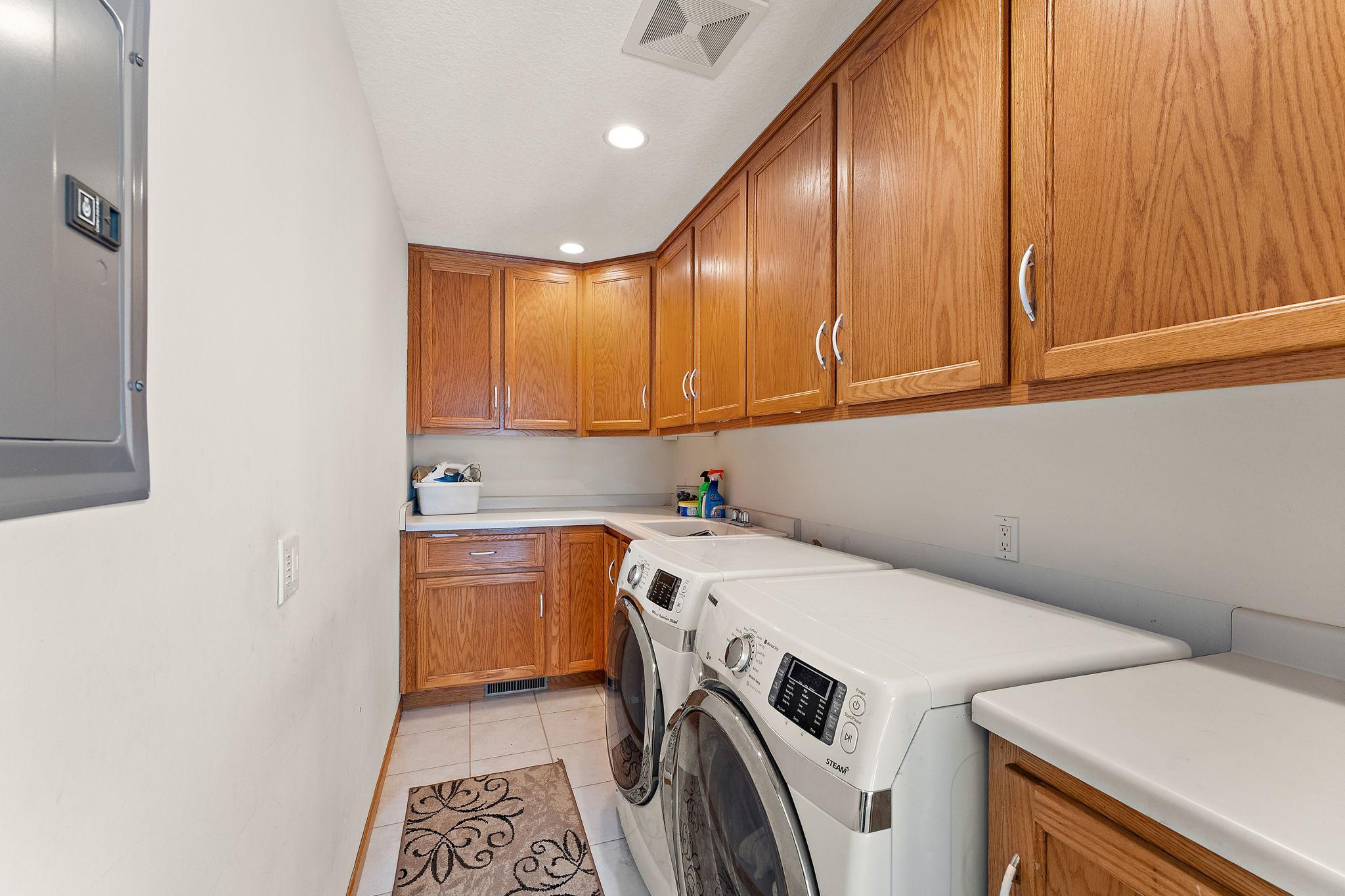 2368 Barton Avenue Nw Property Photo 88