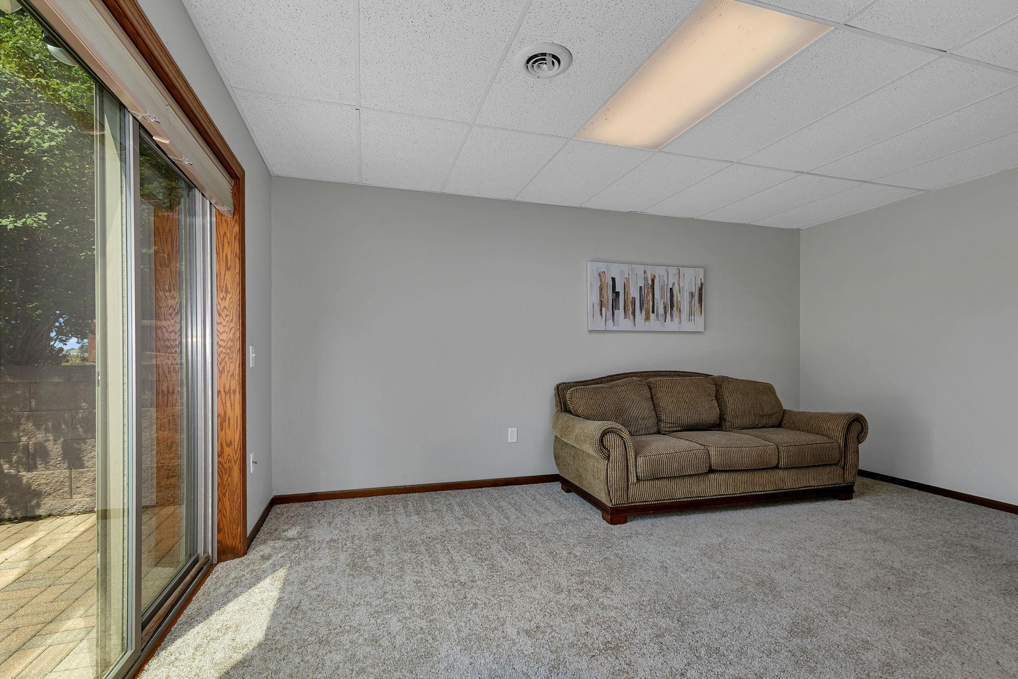 1735 Hazelwood Circle Property Photo 18