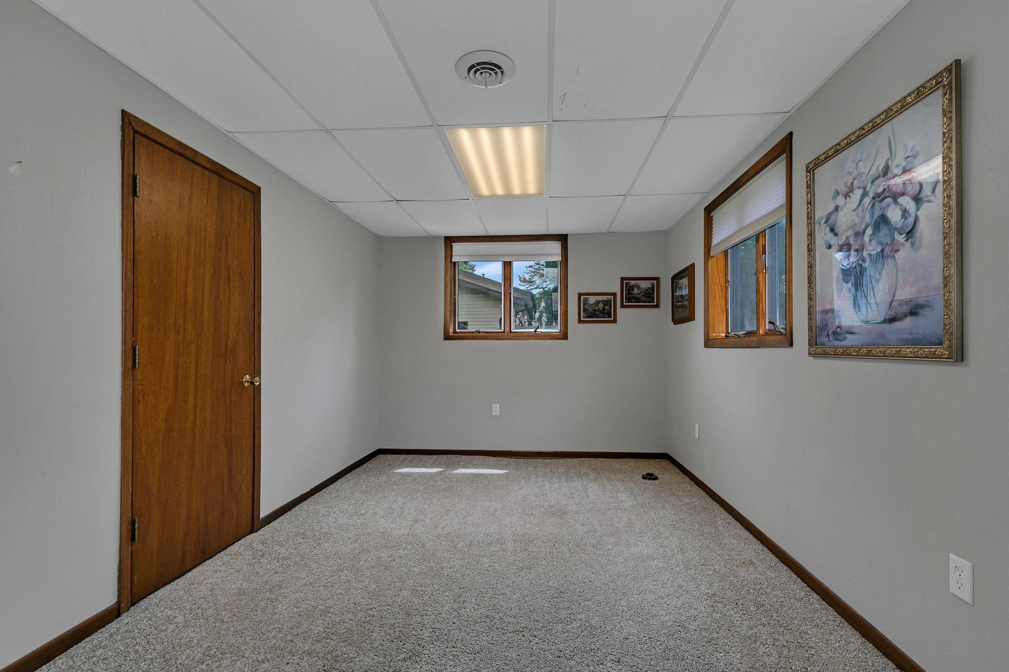 1735 Hazelwood Circle Property Photo 19