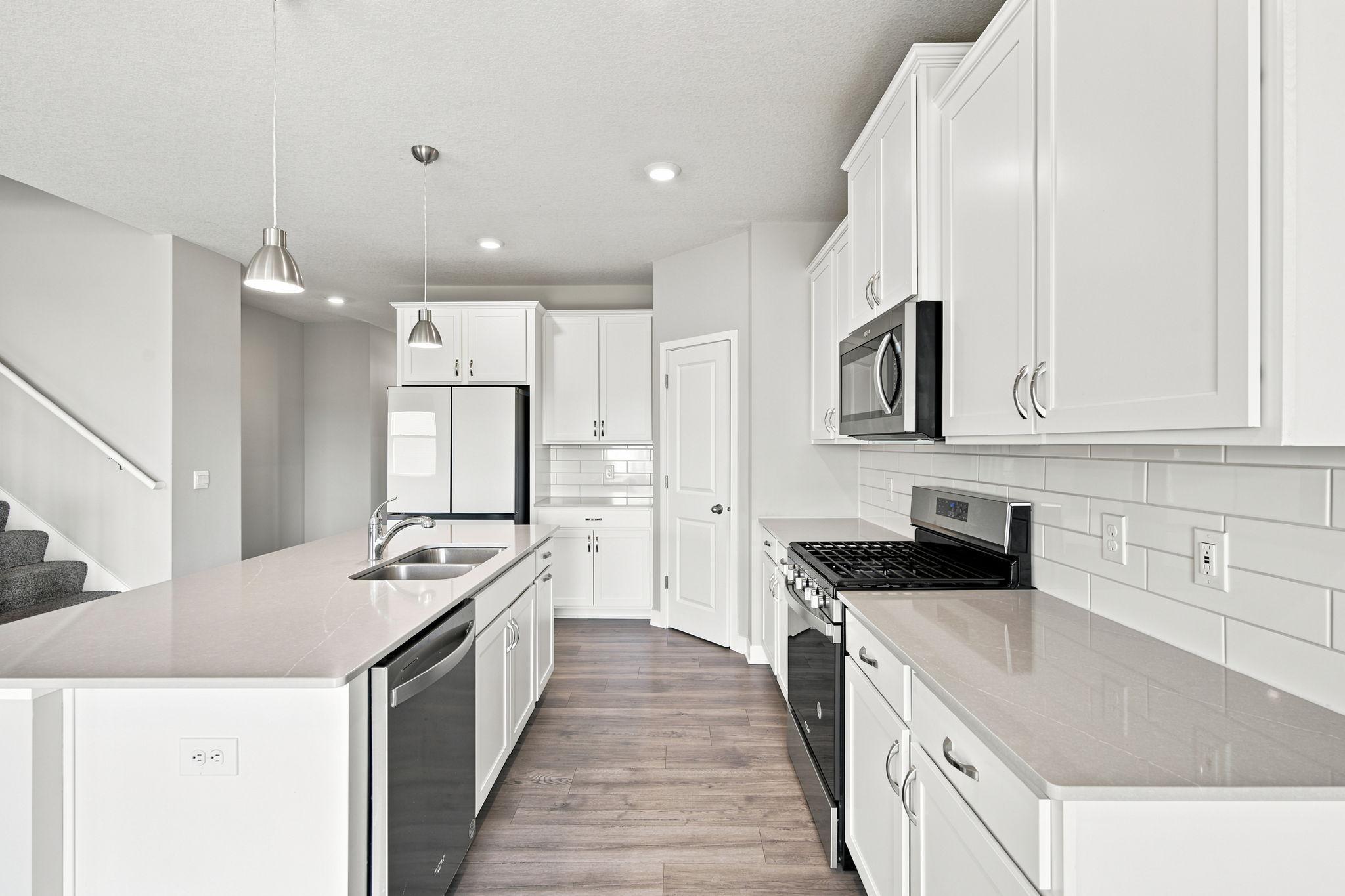 13111 Arbor Path Property Photo 4