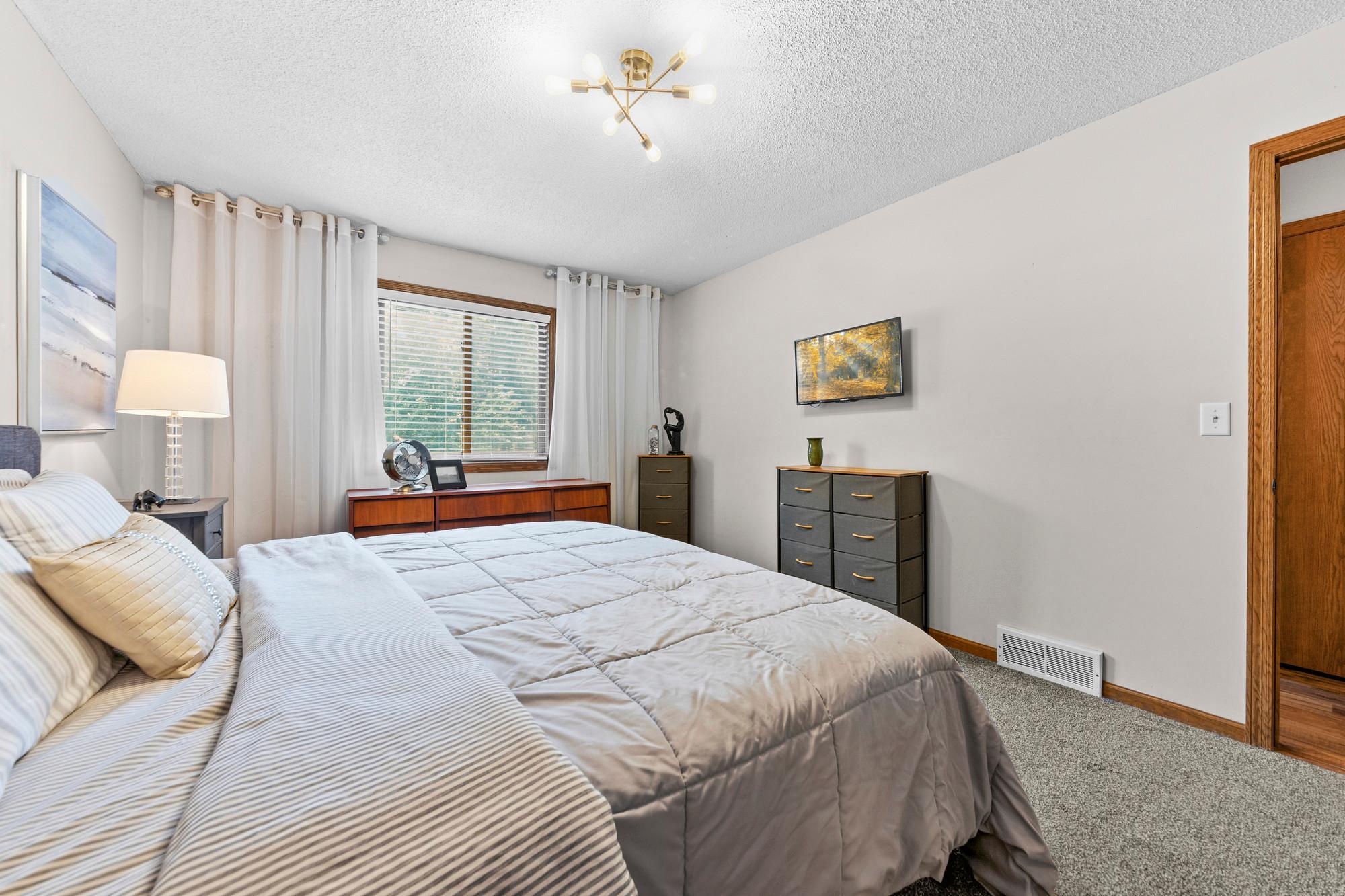 18270 Emerald Trail Property Photo 11