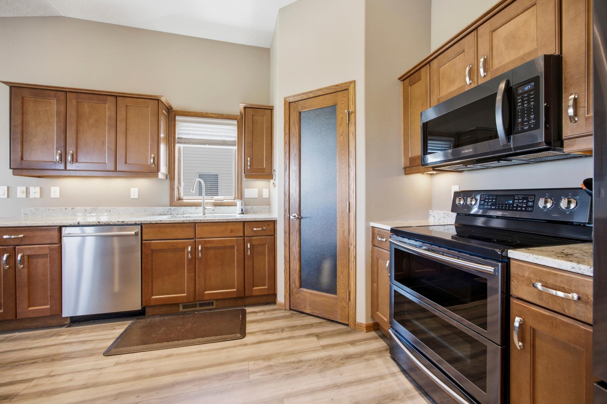 1831 Cypress Way Property Photo 10