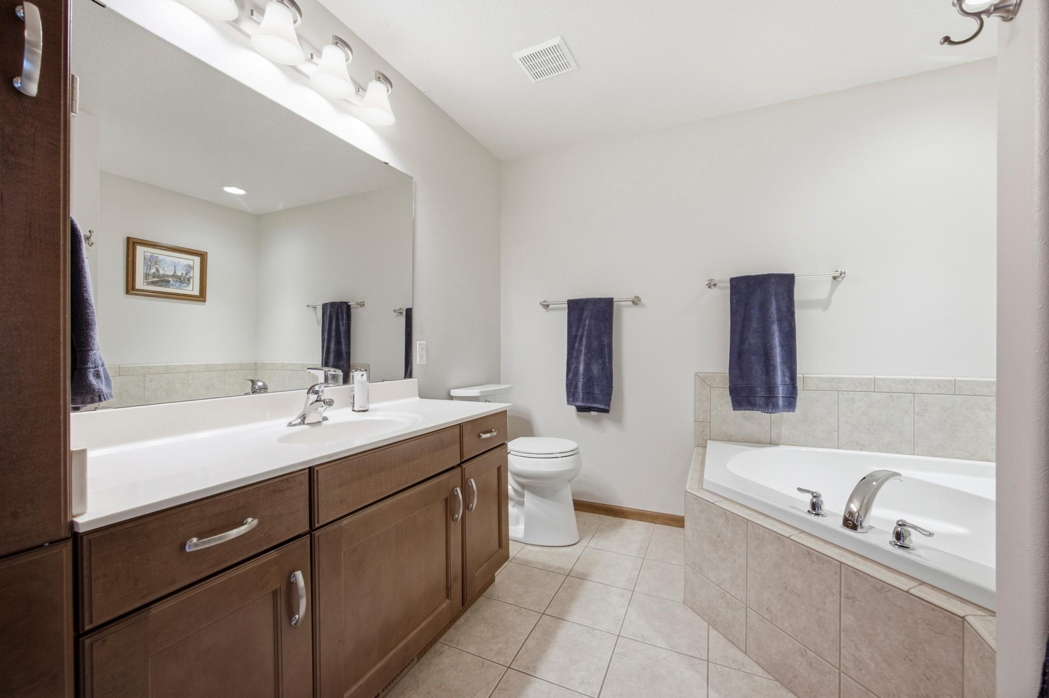 1831 Cypress Way Property Photo 20
