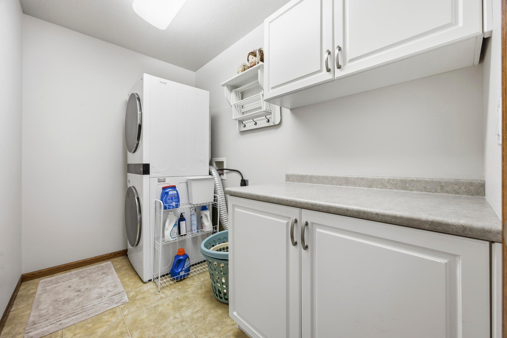 1831 Cypress Way Property Photo 24