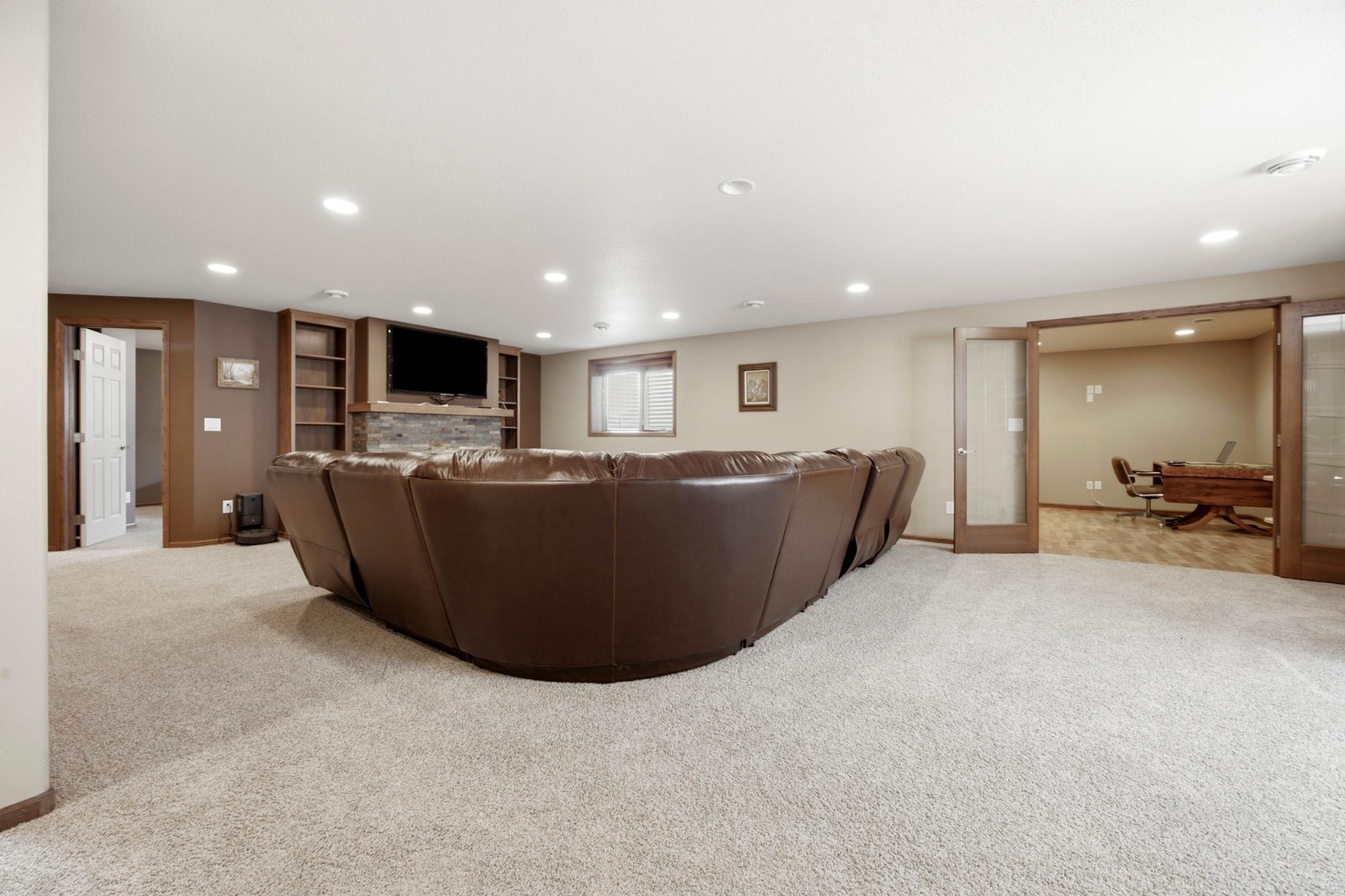 1831 Cypress Way Property Photo 25