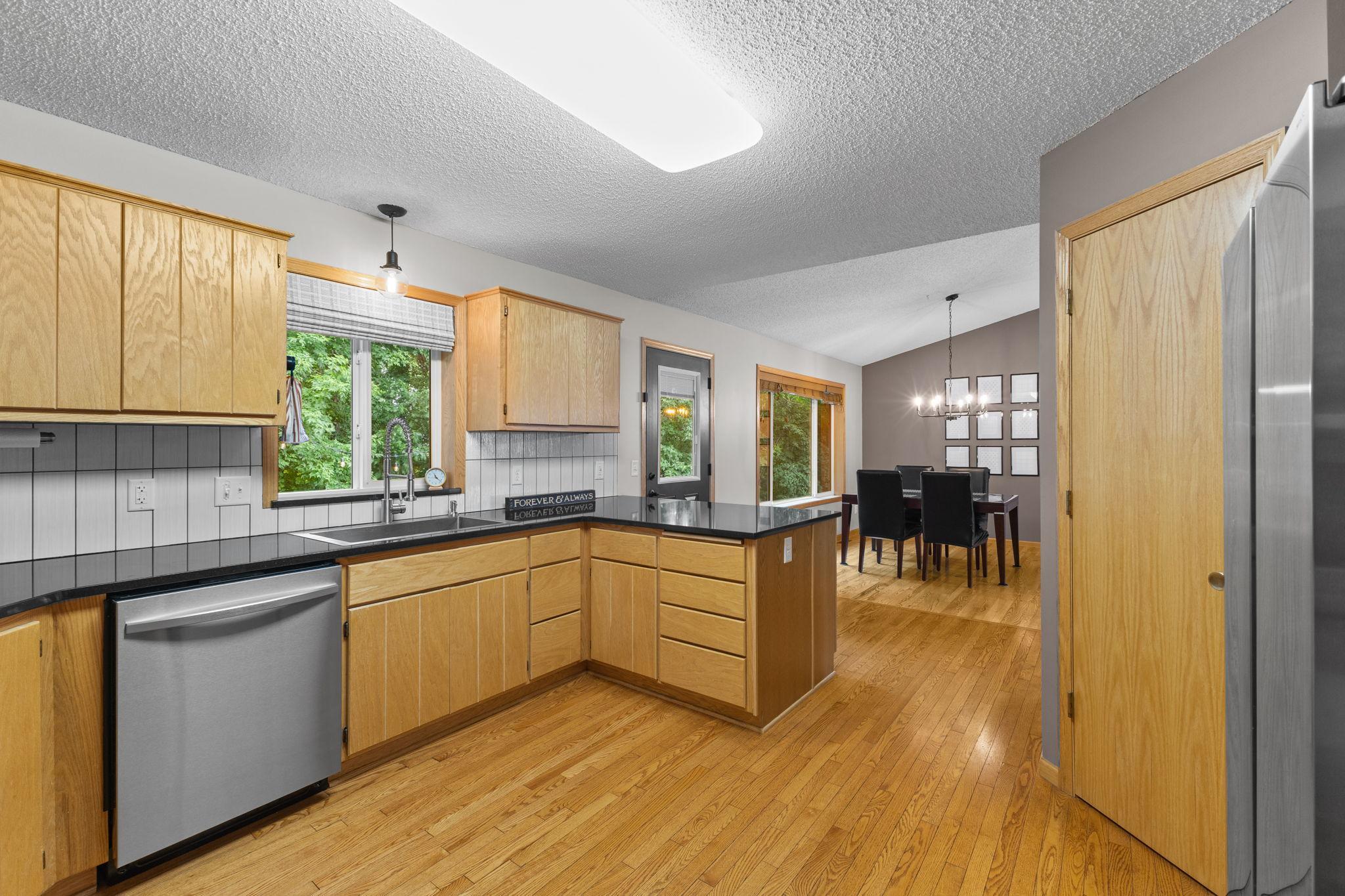 23593 Flora Court Nw Property Photo 19