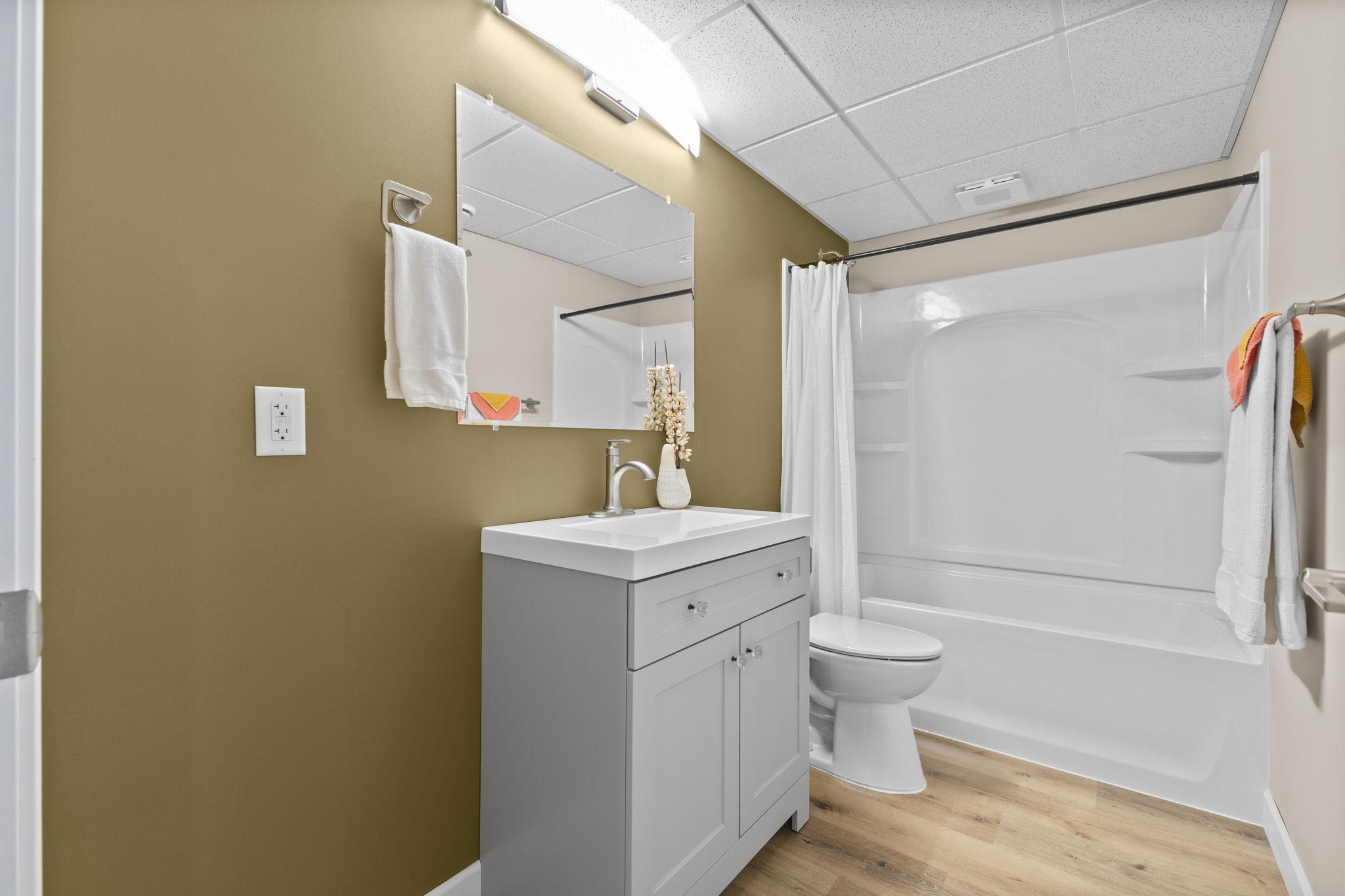 23593 Flora Court Nw Property Photo 43