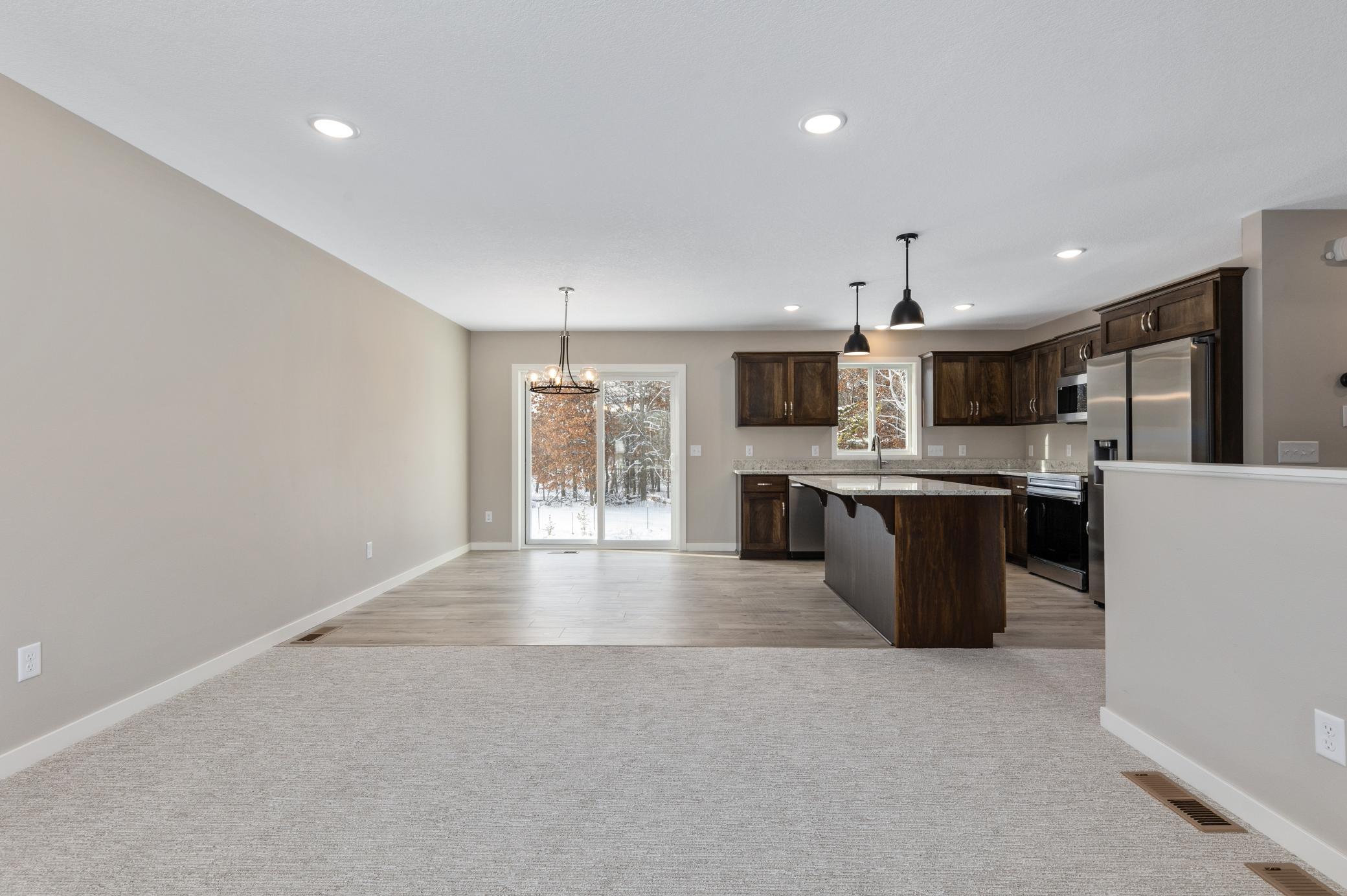 11381 Andrew Street Property Photo 7