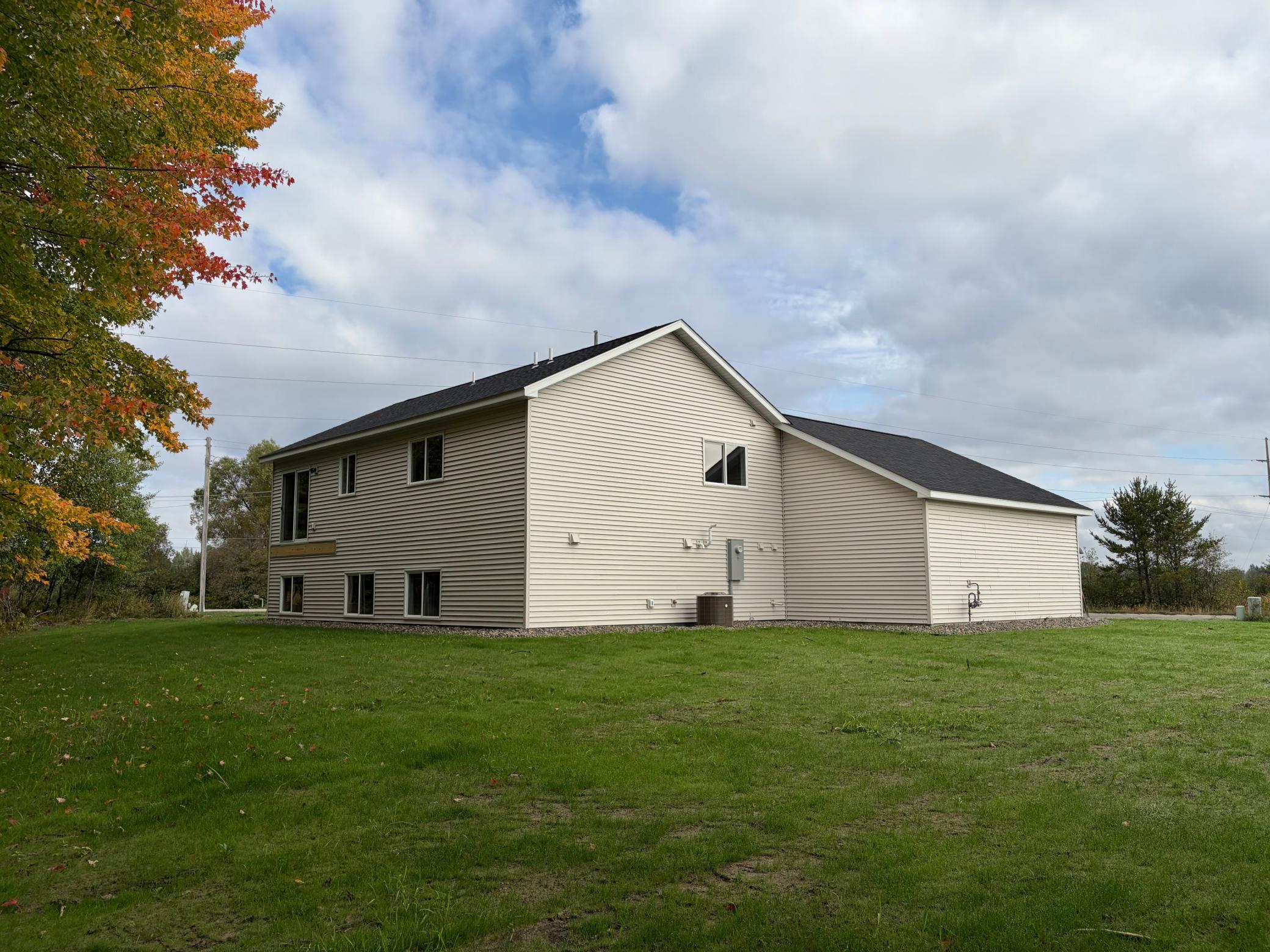 11477 Andrew Street Property Photo 4