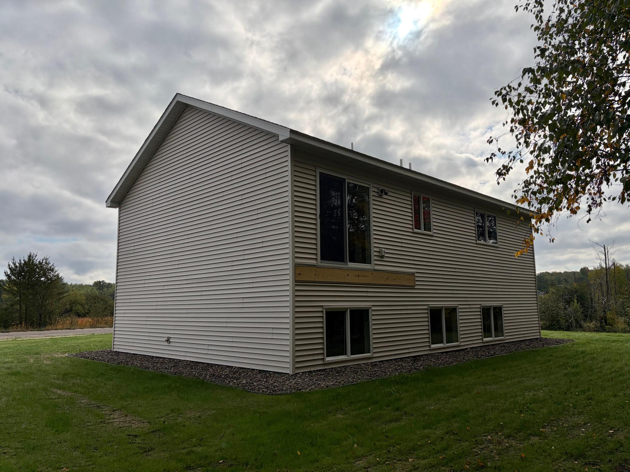 11477 Andrew Street Property Photo 5