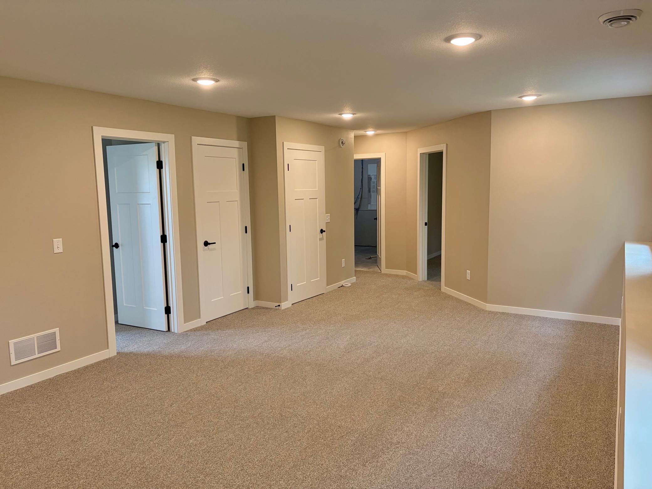 11477 Andrew Street Property Photo 17
