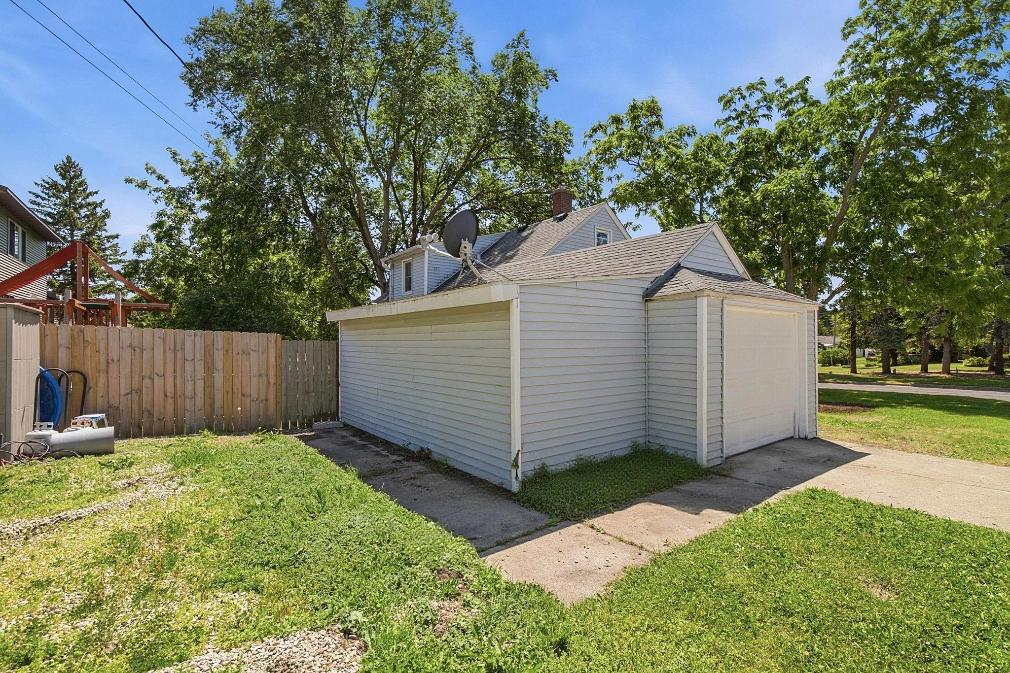 717 Forest Street Property Photo 22