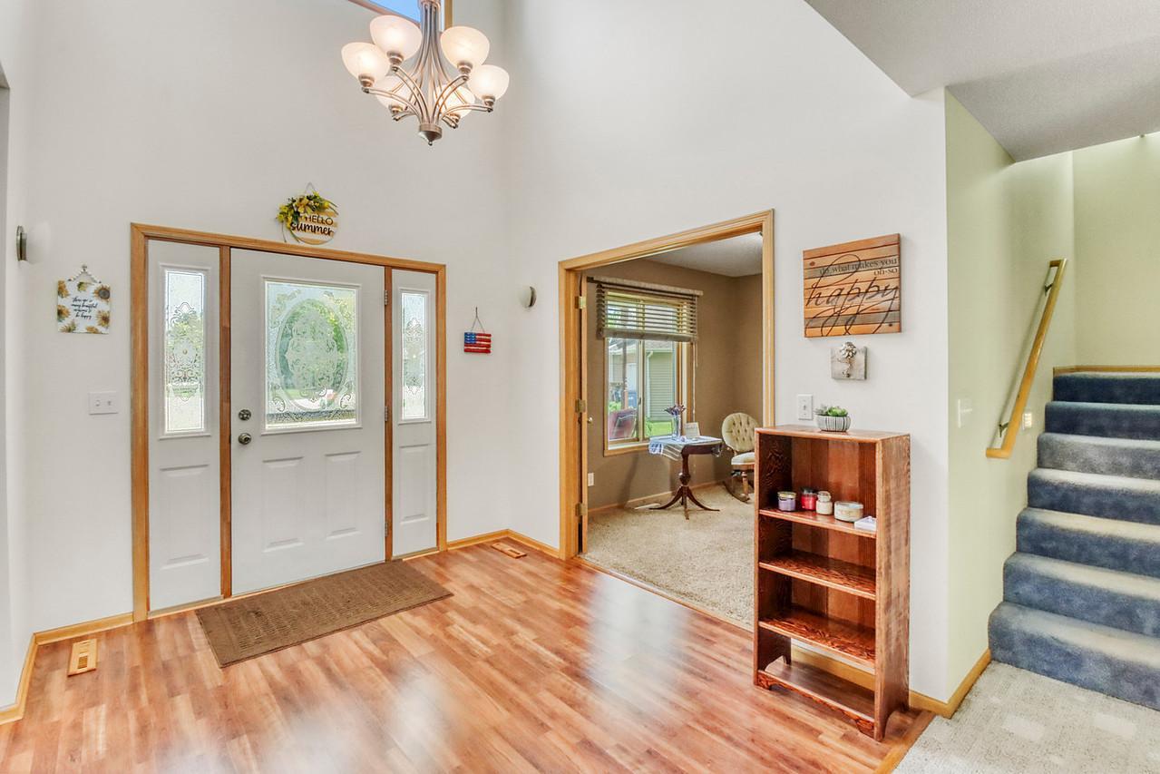 101 Seter Circle Property Photo 6