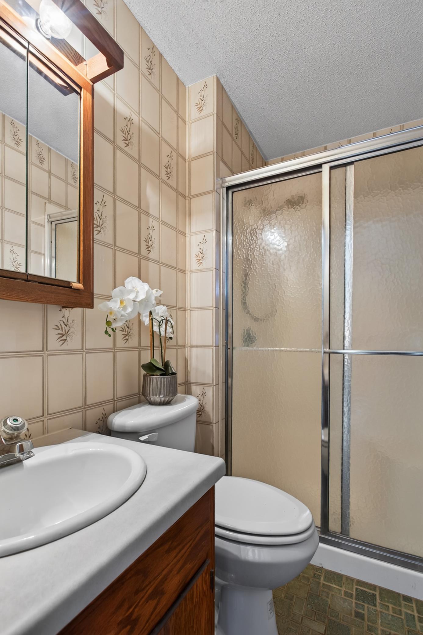 1772 Eldridge Avenue W Property Photo 21