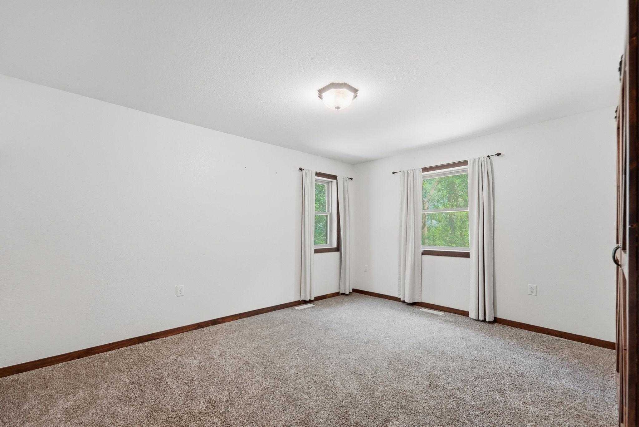 996 190th Street N Property Photo 43