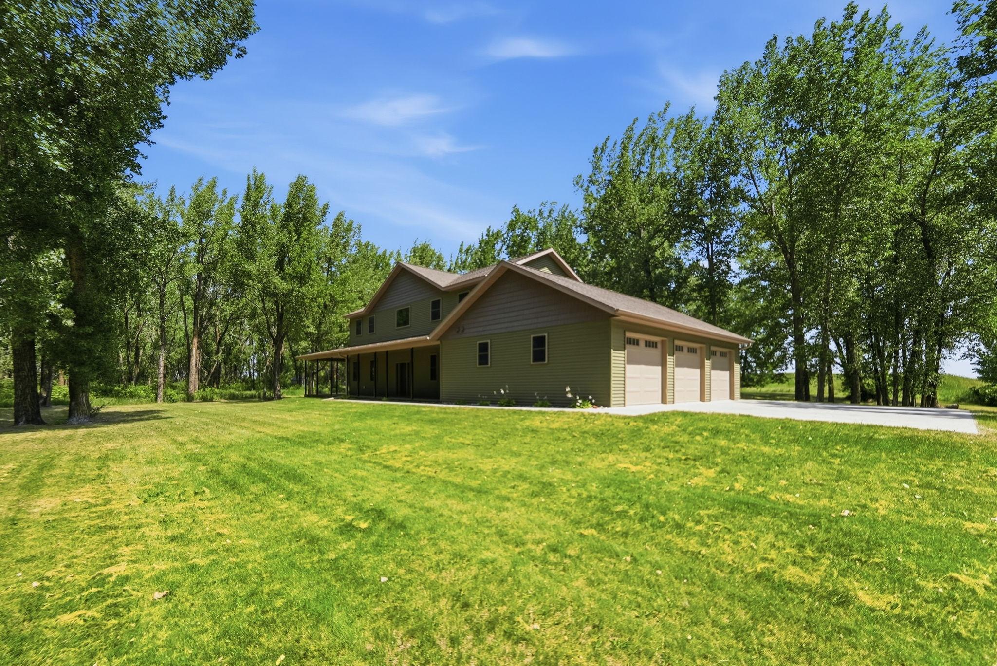 996 190th Street N Property Photo 46