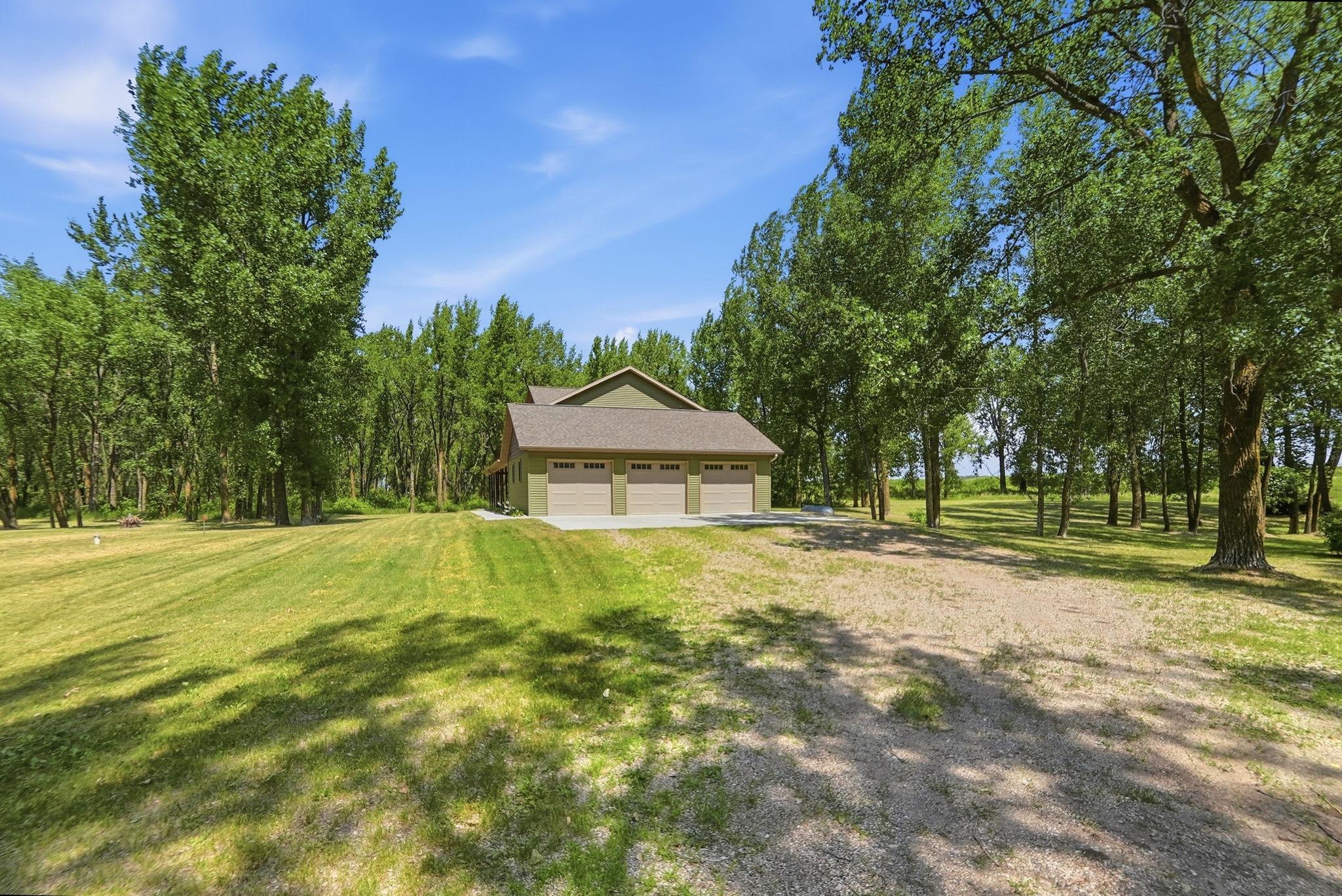 996 190th Street N Property Photo 49