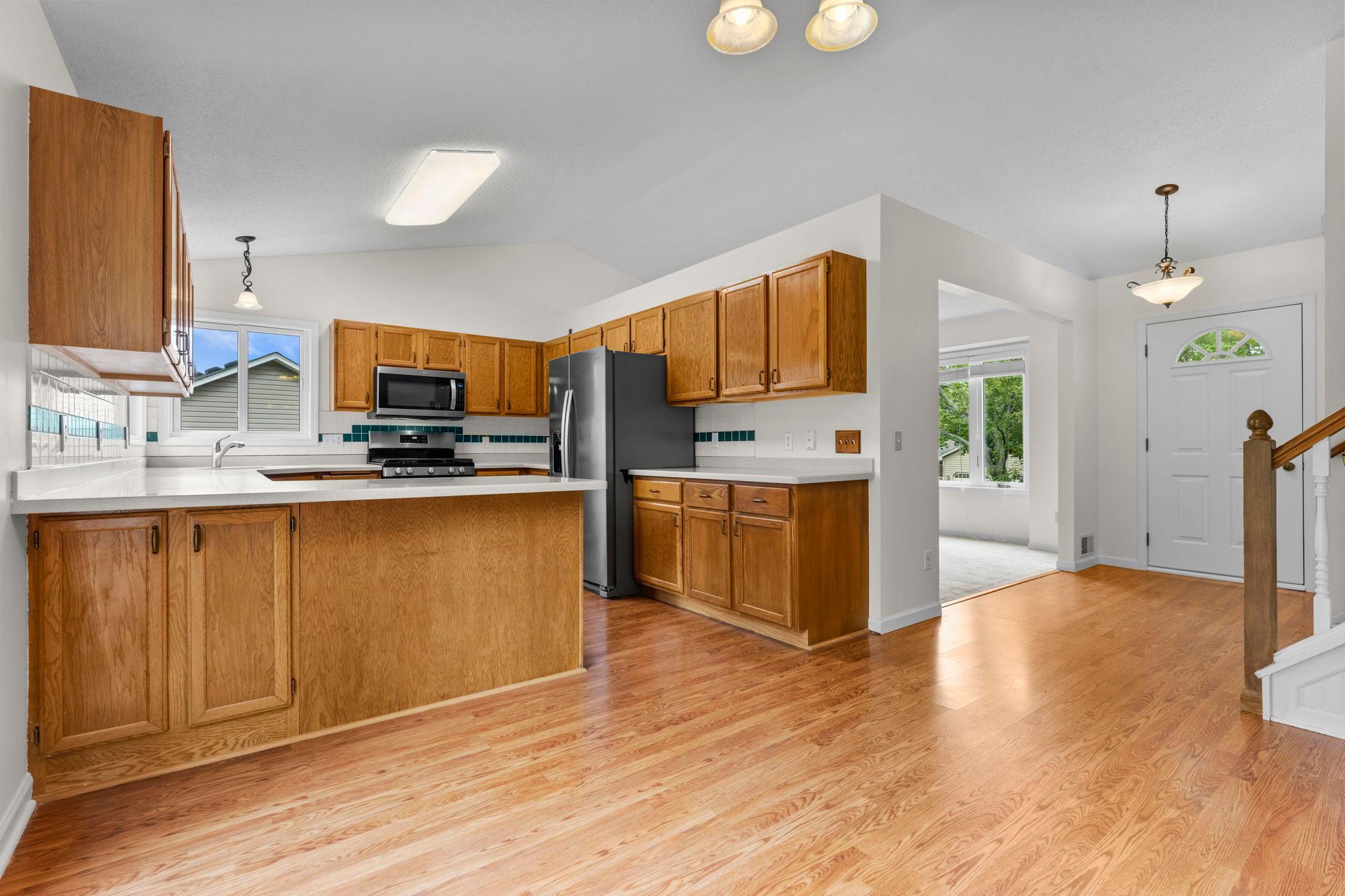 18887 Elgin Avenue Property Photo 8