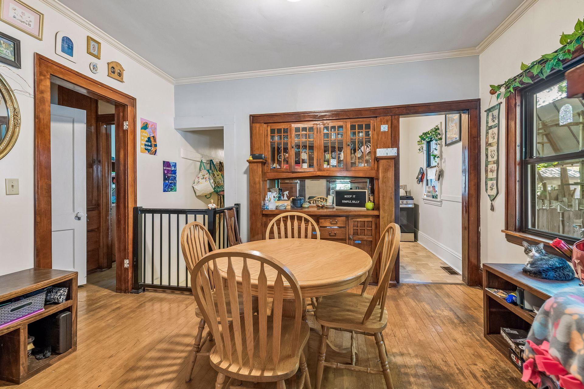 1004 26th Avenue Se Property Photo 6