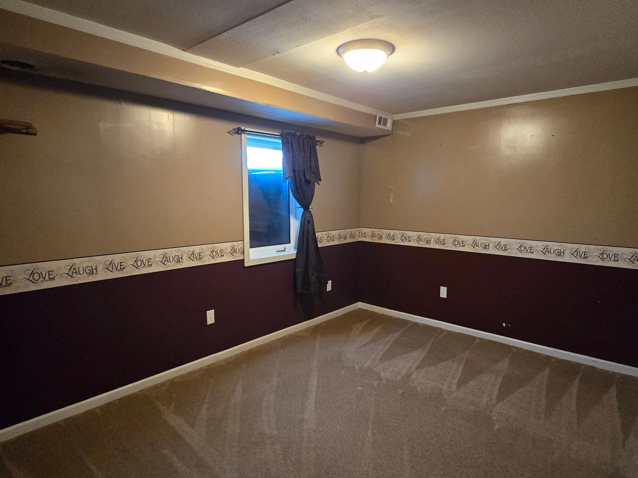 729 4th Avenue Property Photo 16