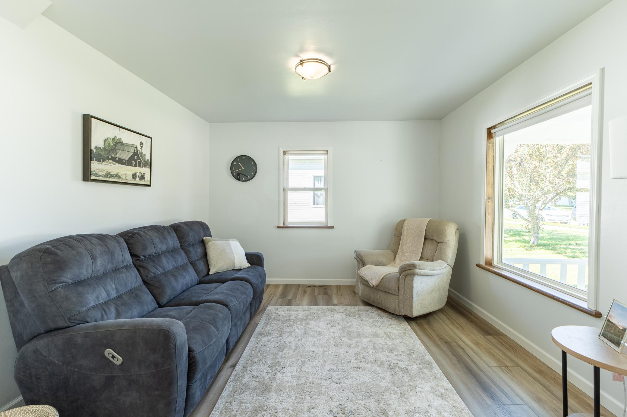 313 Minnesota Avenue E Property Photo 10