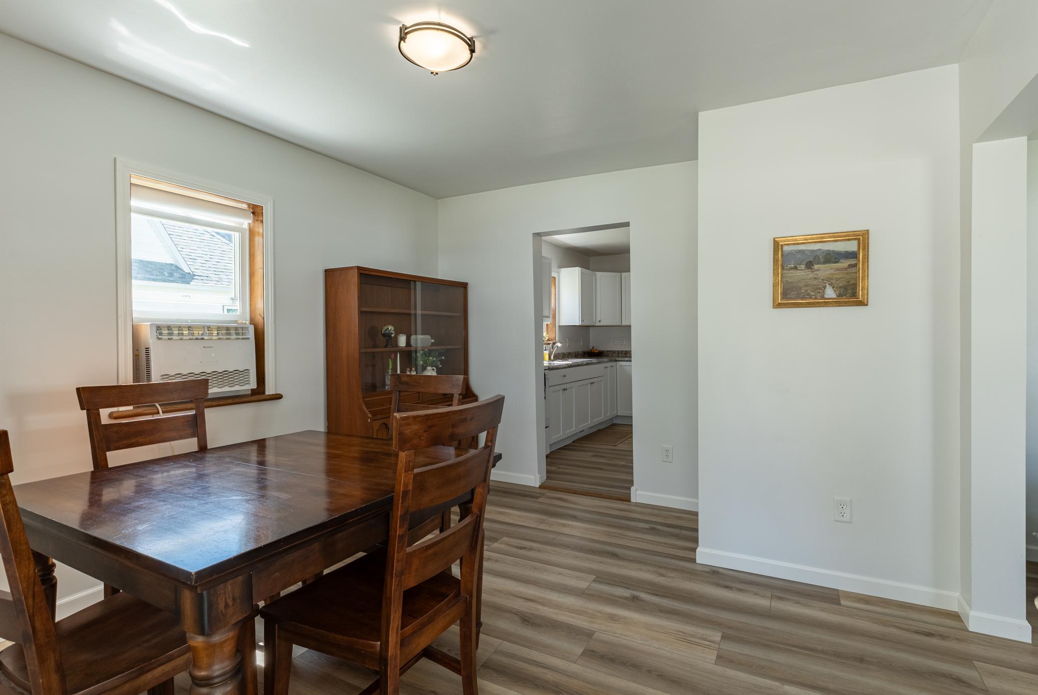 313 Minnesota Avenue E Property Photo 13