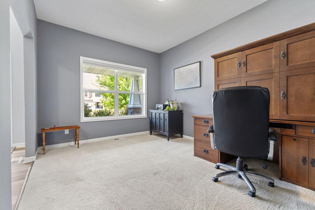4596 Landings Way Property Photo 8
