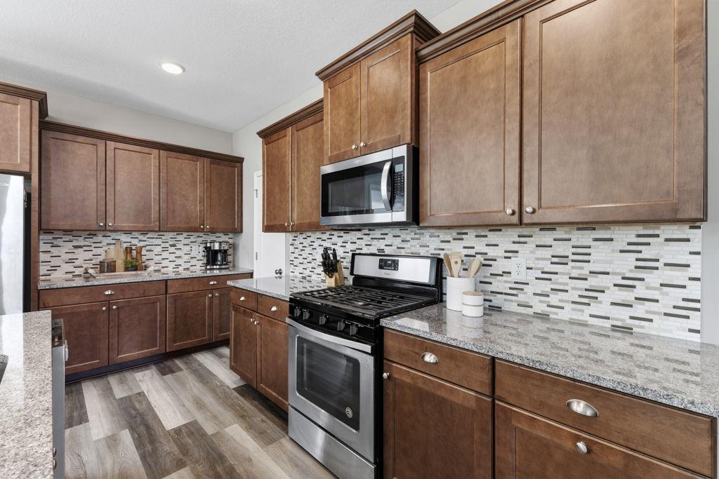 4596 Landings Way Property Photo 15