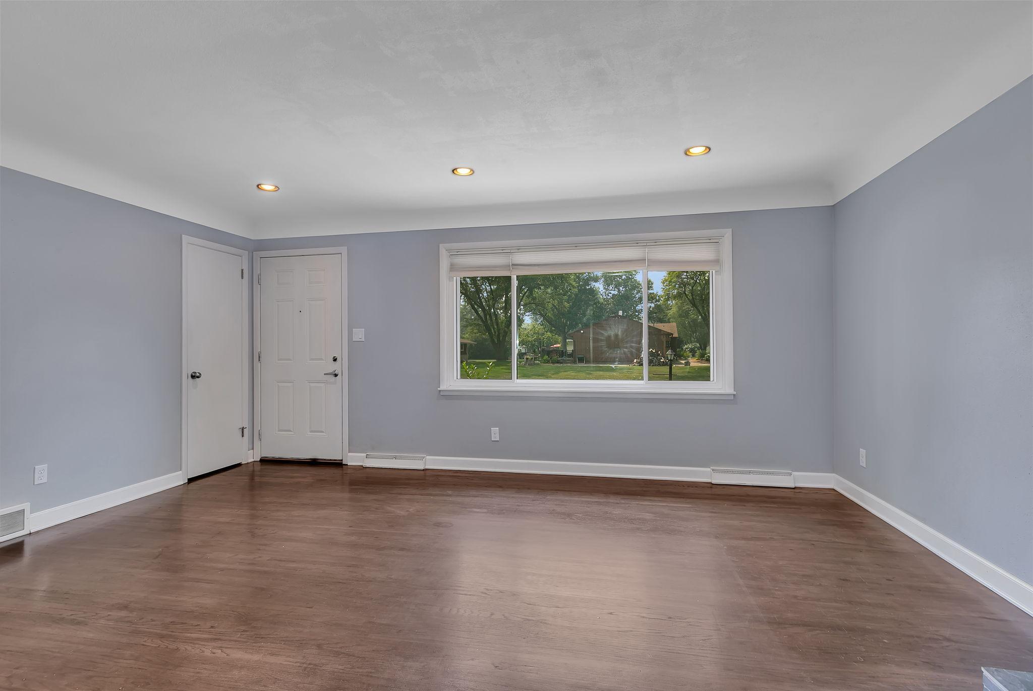 1248 13th Avenue N Property Photo 6
