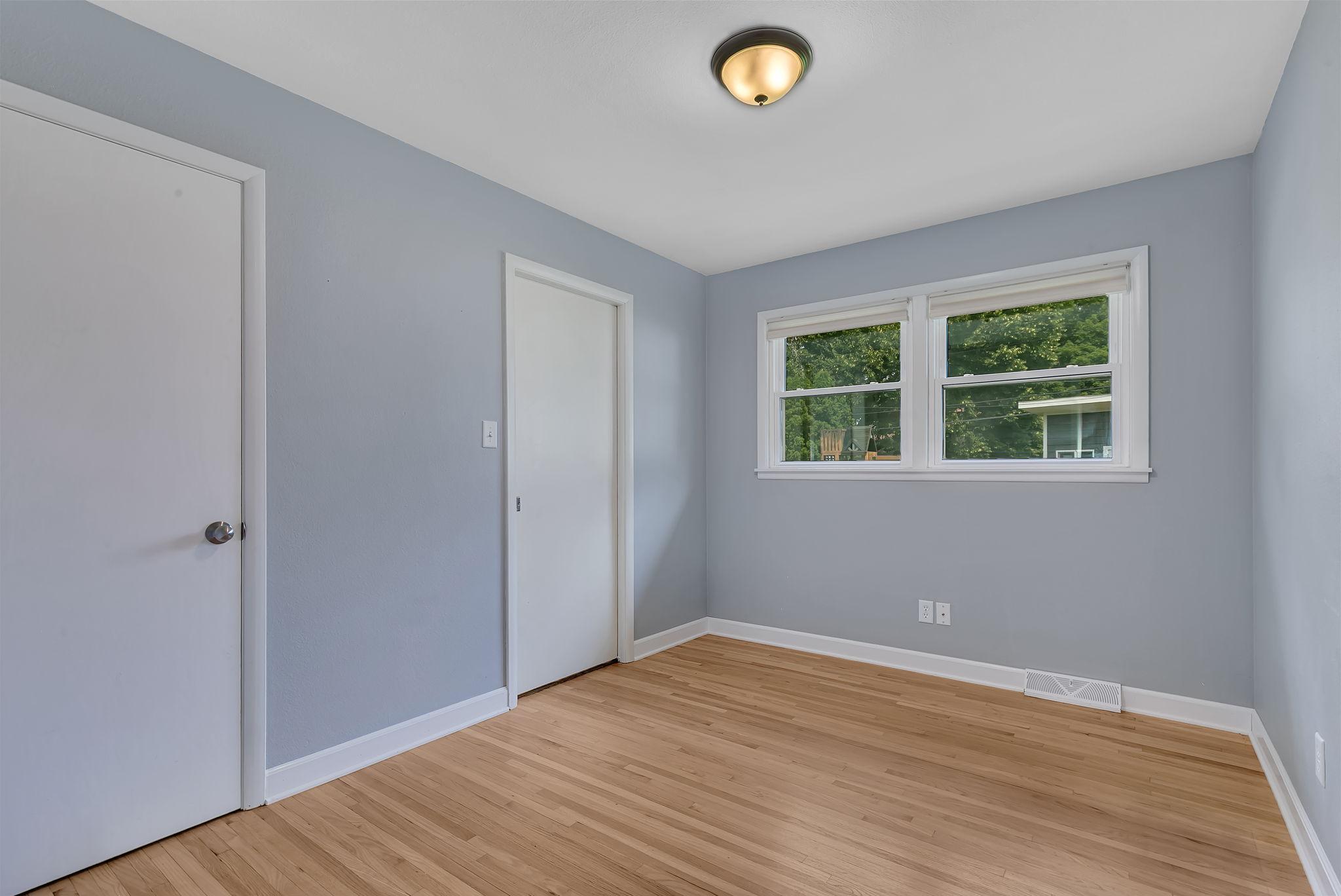 1248 13th Avenue N Property Photo 7