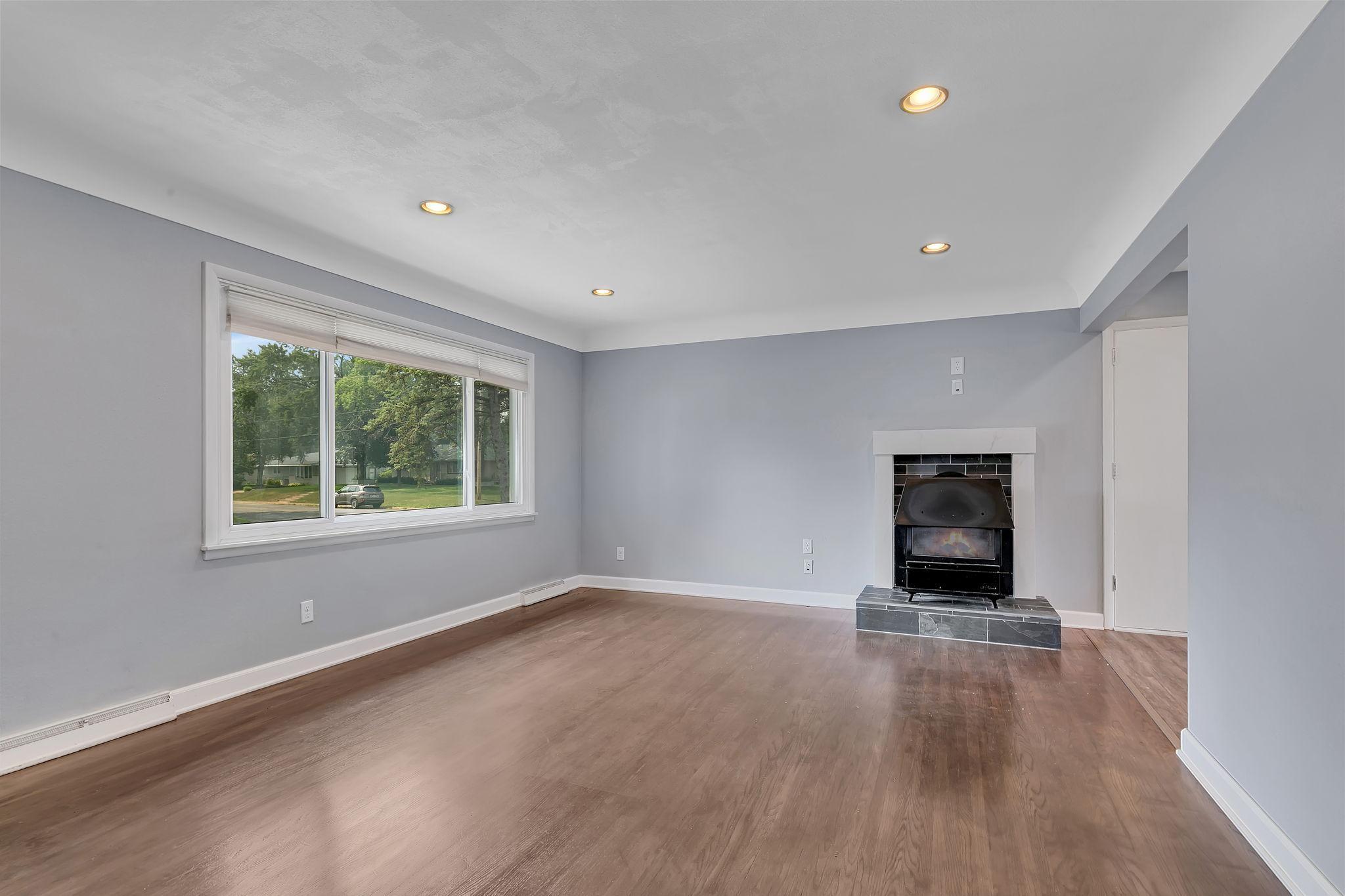 1248 13th Avenue N Property Photo 9