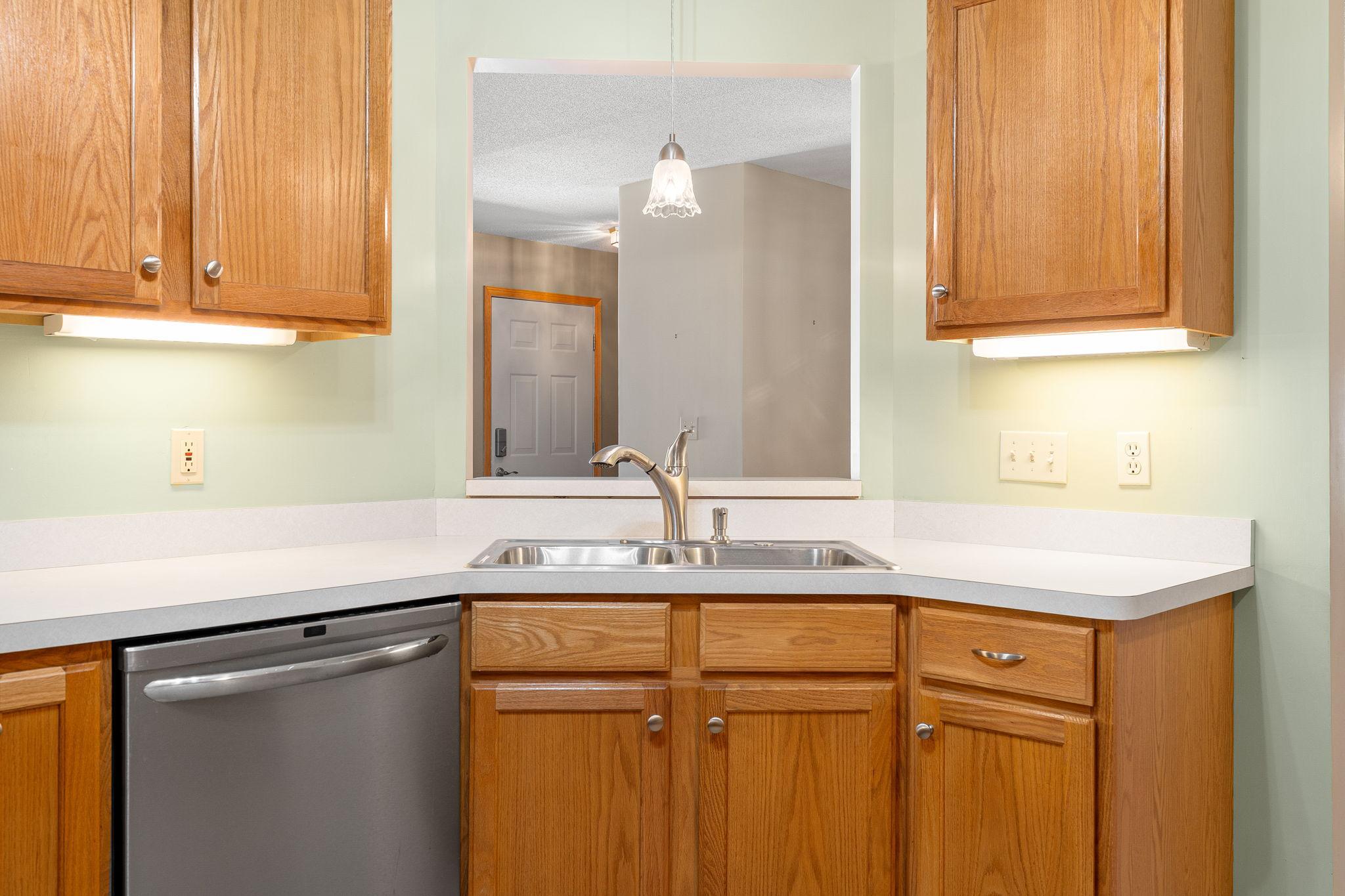 2100 Burr Oak Dr Lane B Property Photo 15