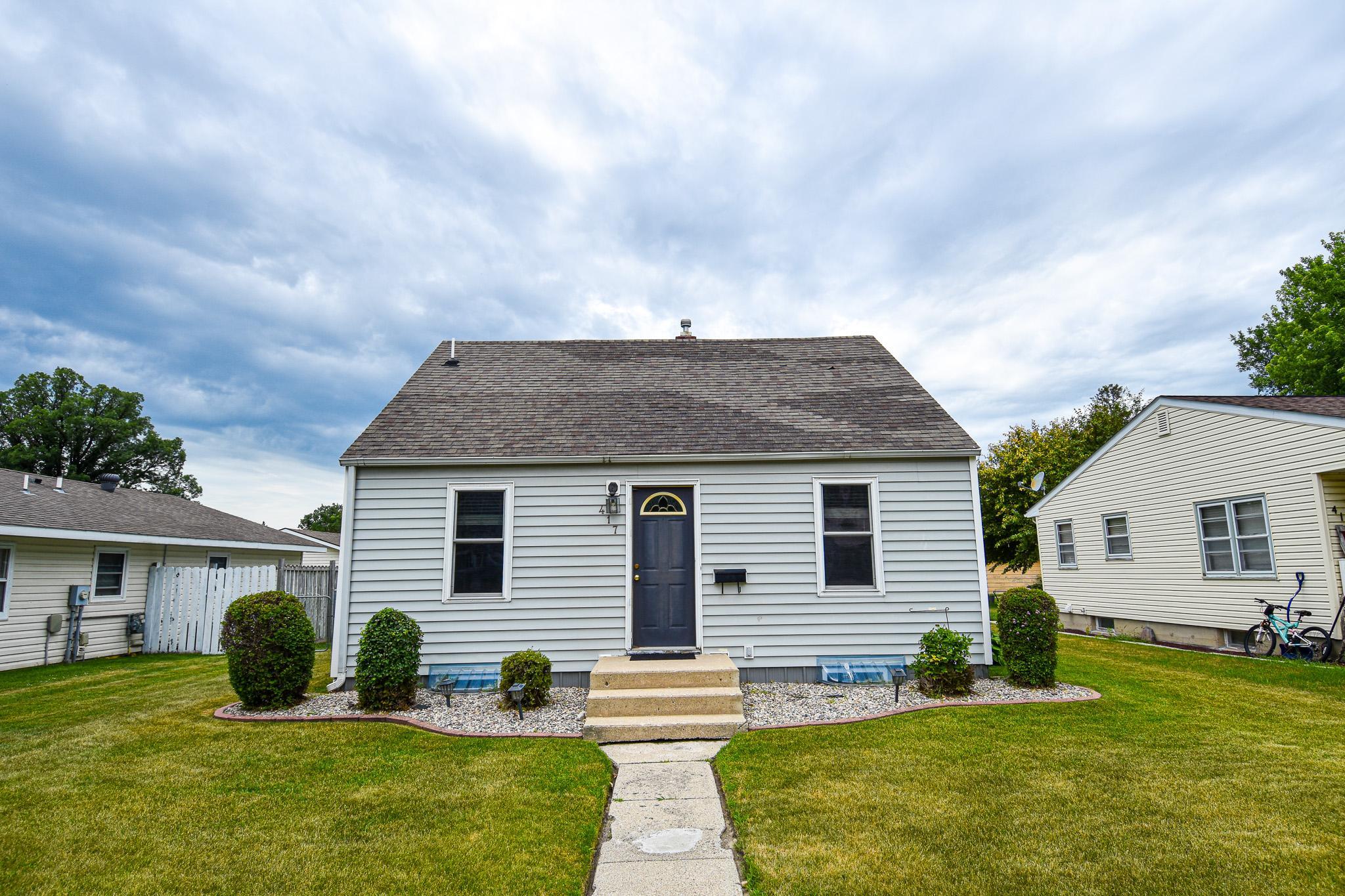 417 Kendall Avenue S Property Photo 2